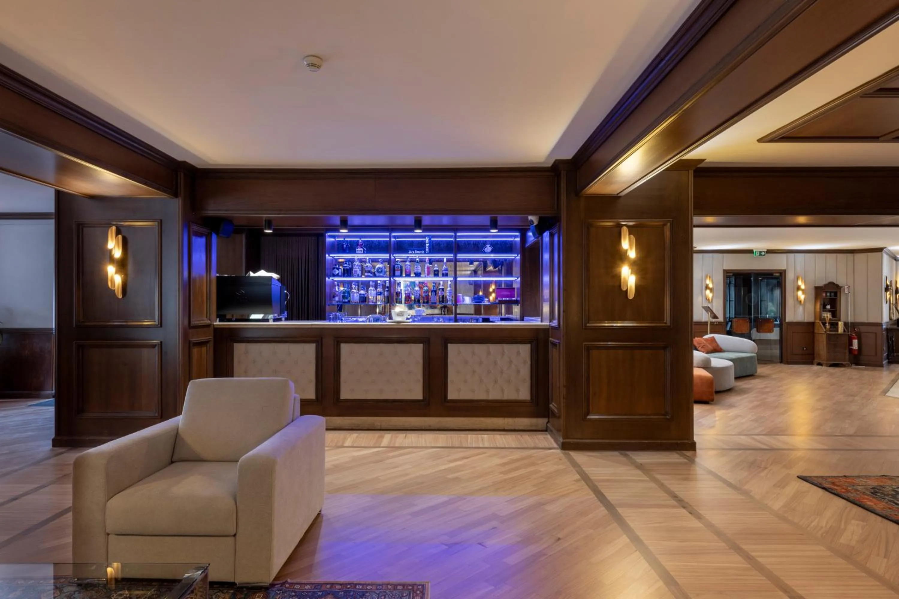 Lounge or bar in Hotel Corona & Spa