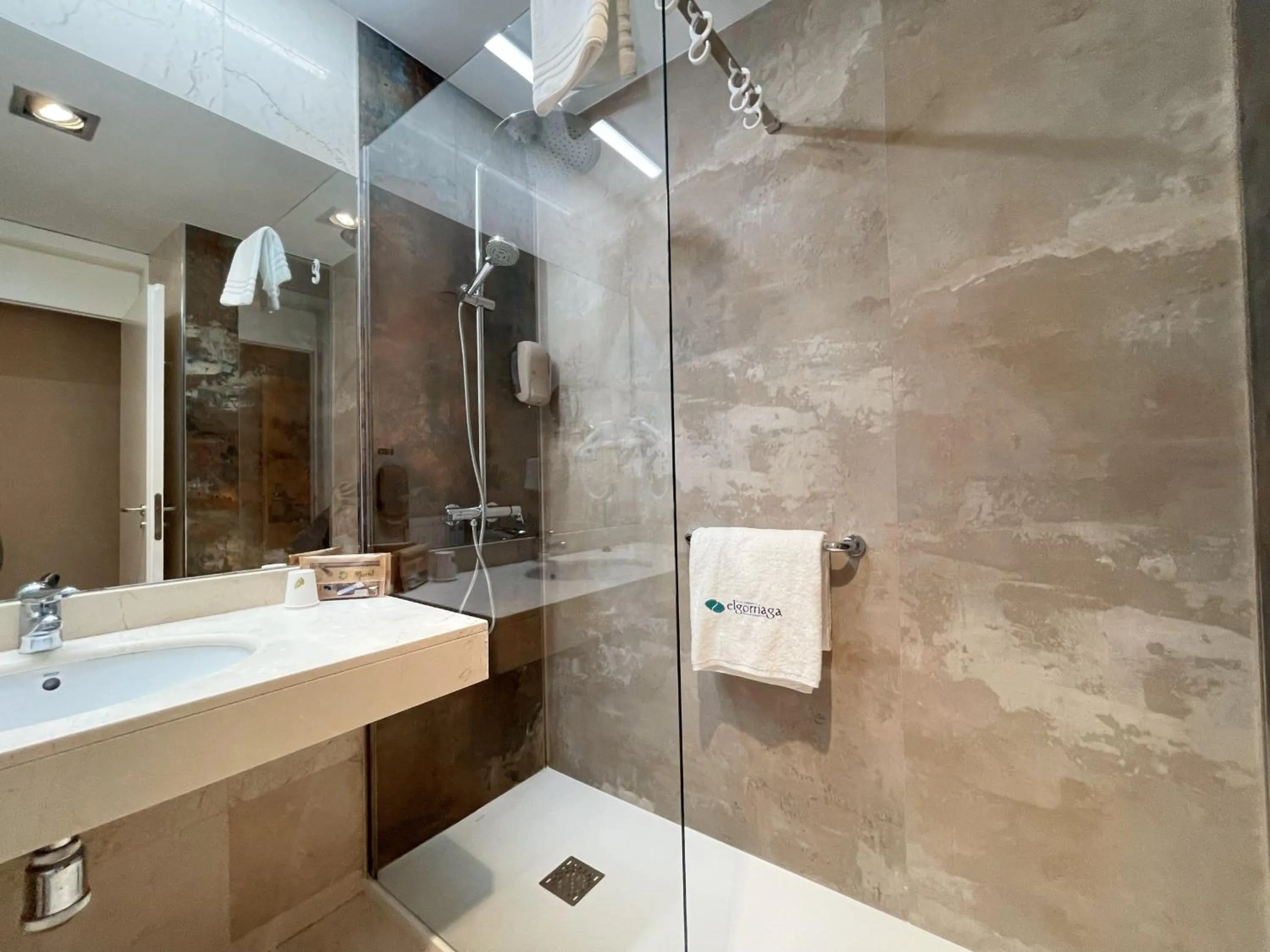 Public Bath in Balneario Elgorriaga