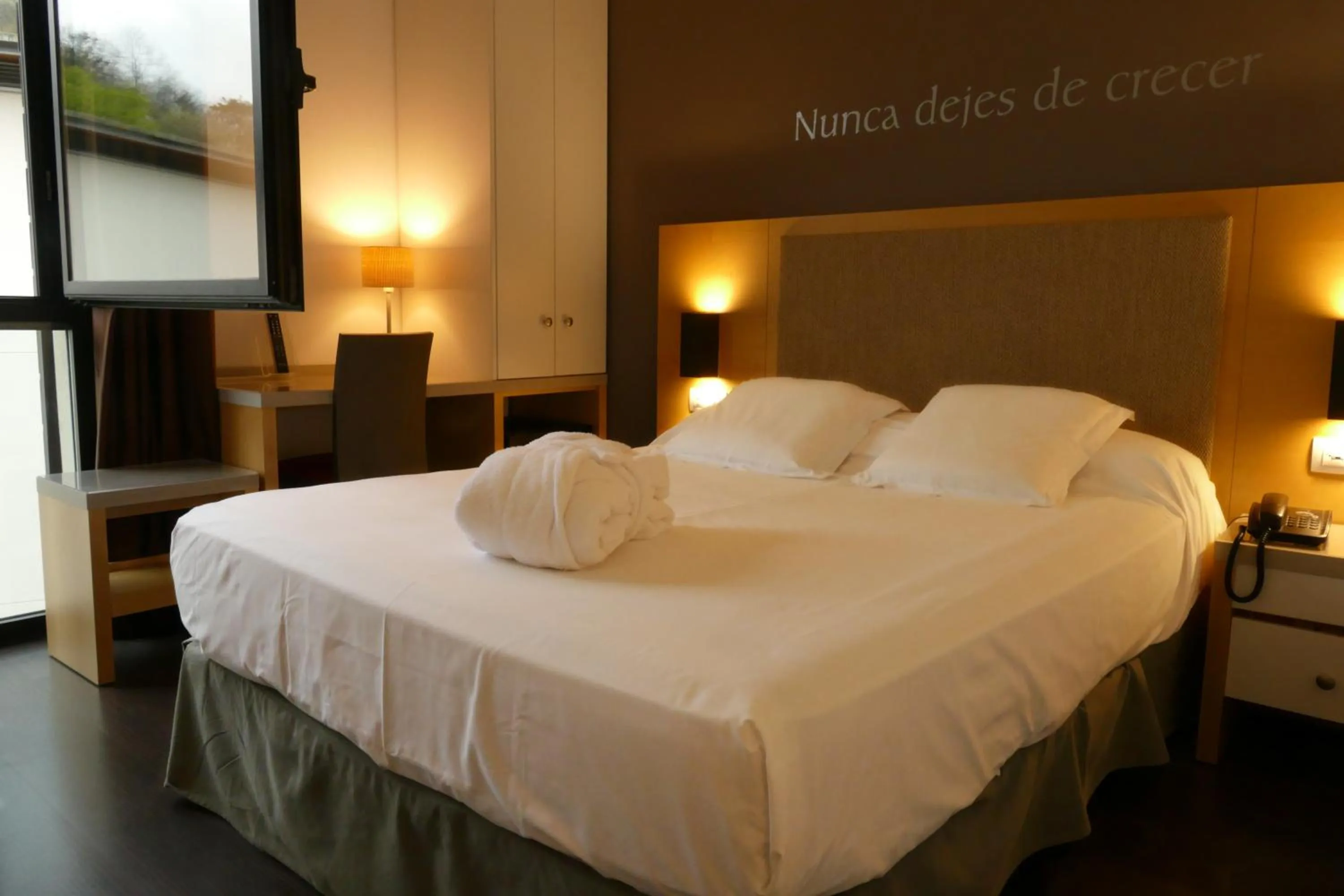Photo of the whole room, Bed in Balneario Elgorriaga
