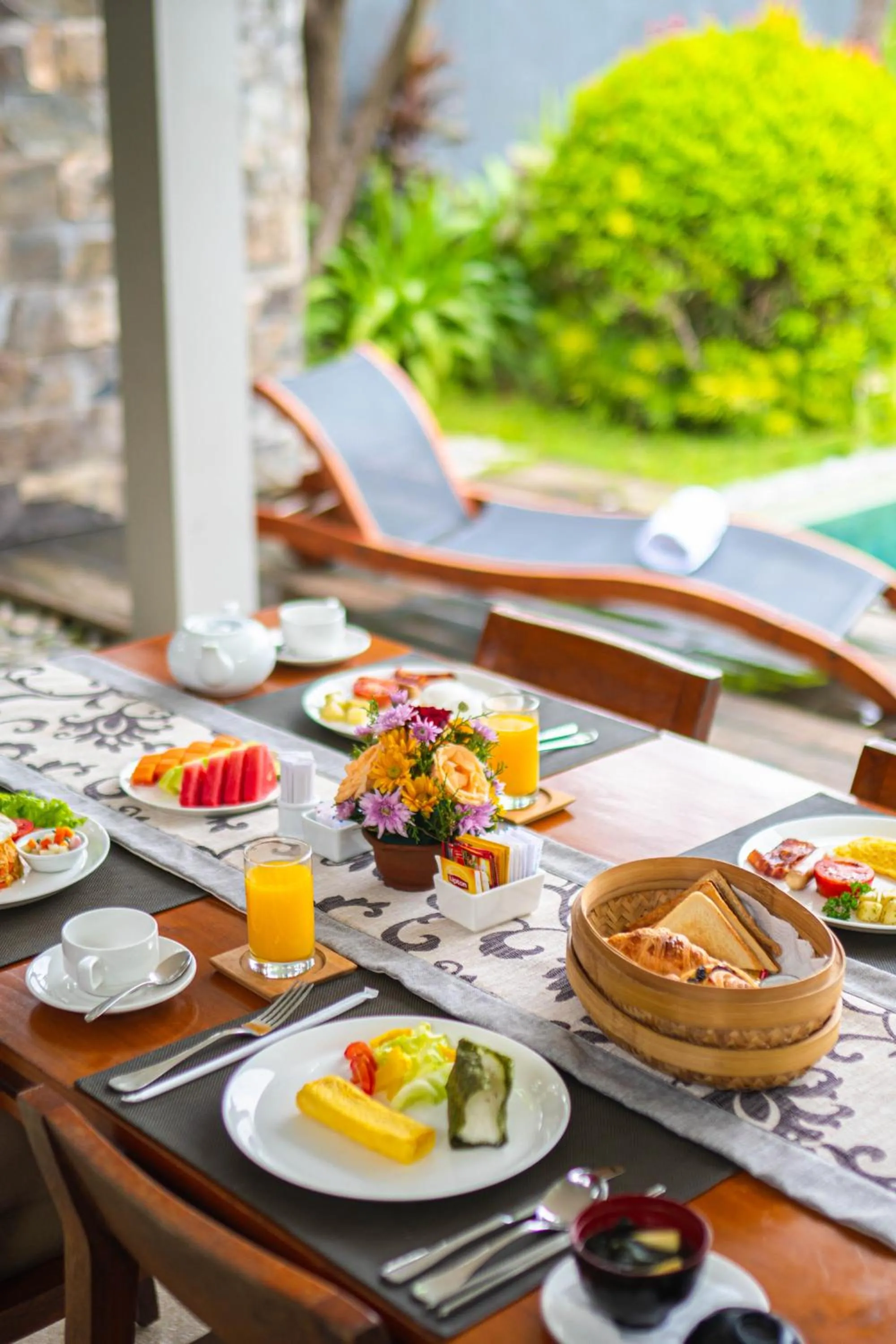 Breakfast in Ziva a Boutique Villa