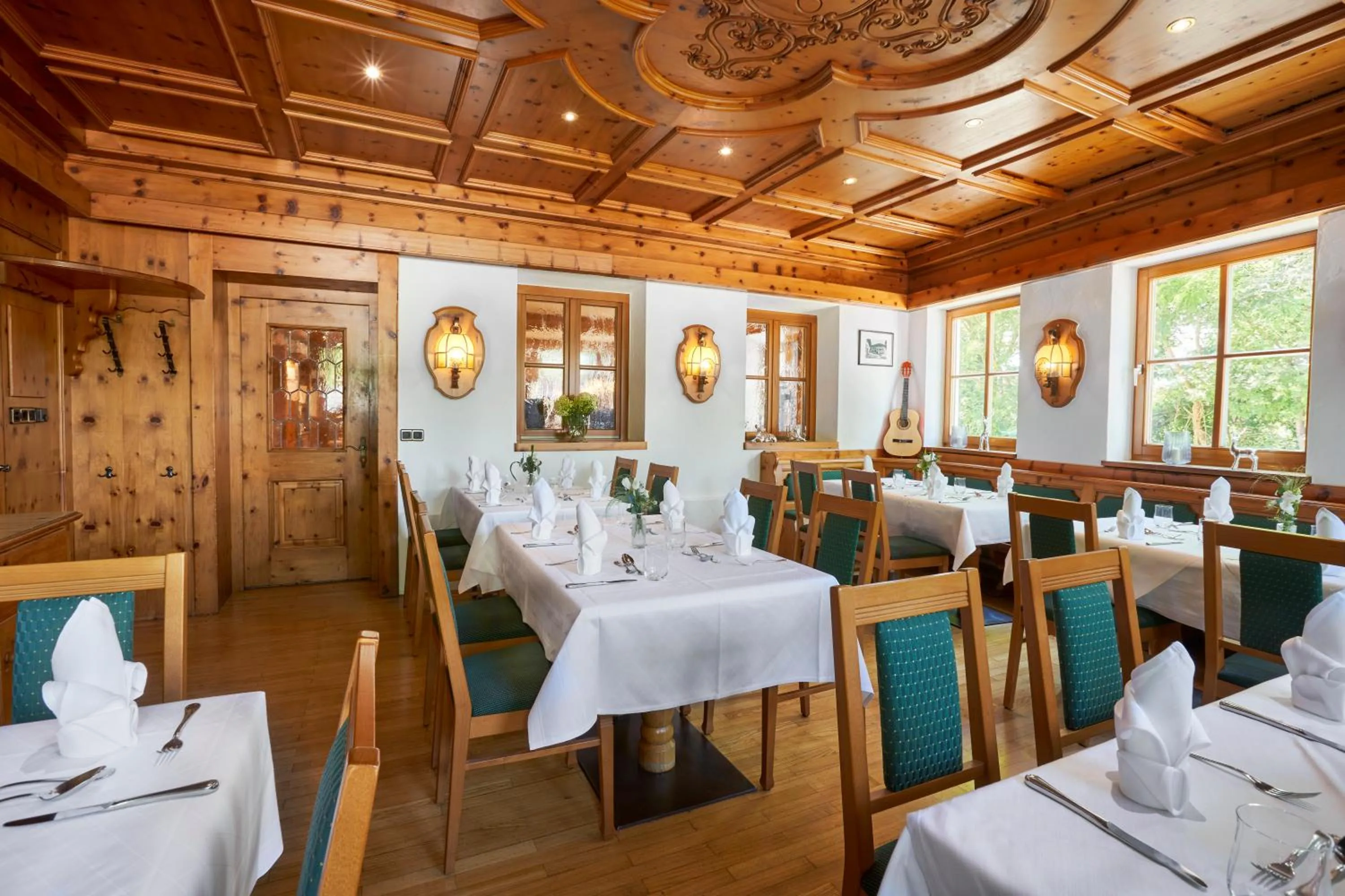 Restaurant/places to eat in Gasthof Schwarz