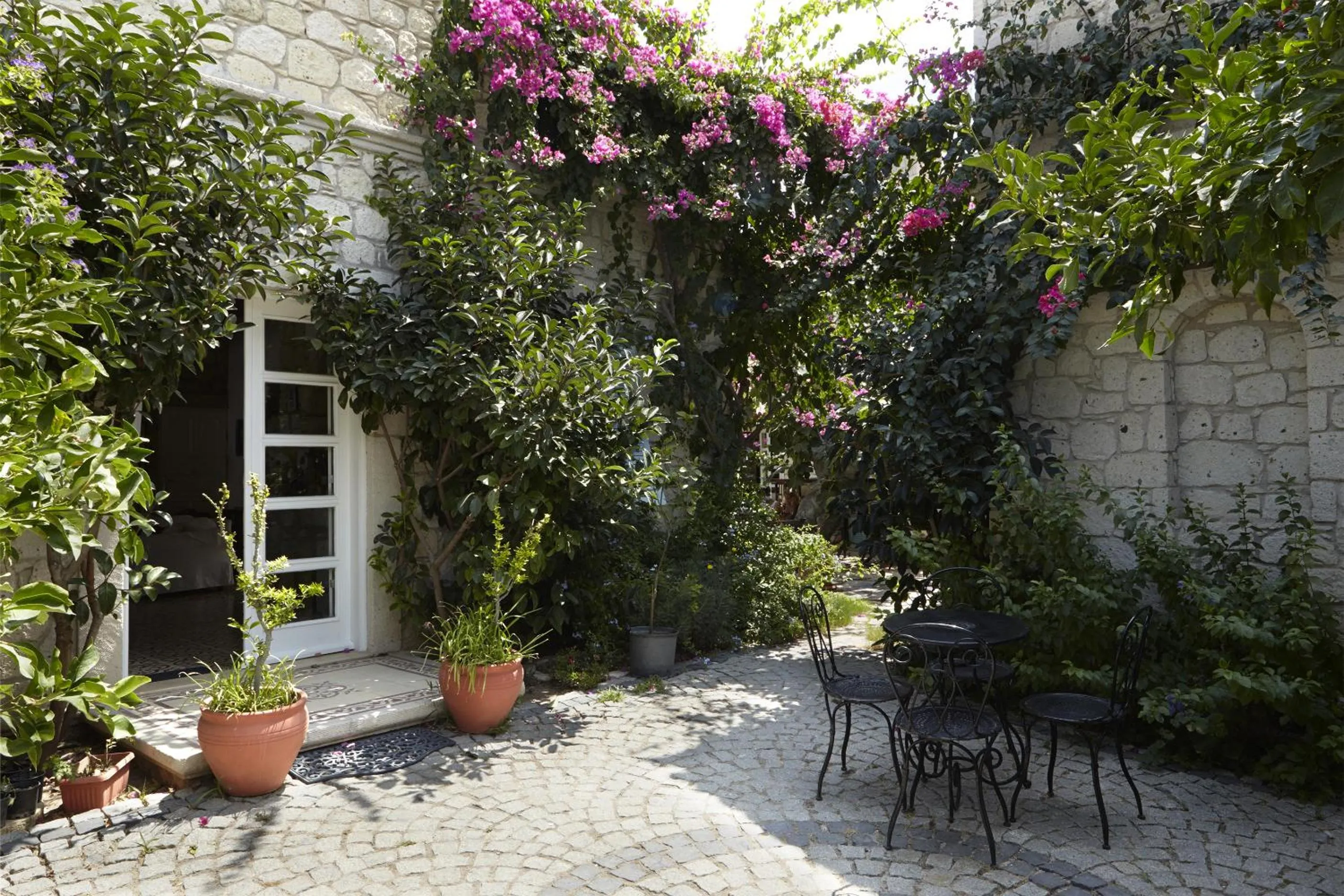 On site in Incirliev - Special Category