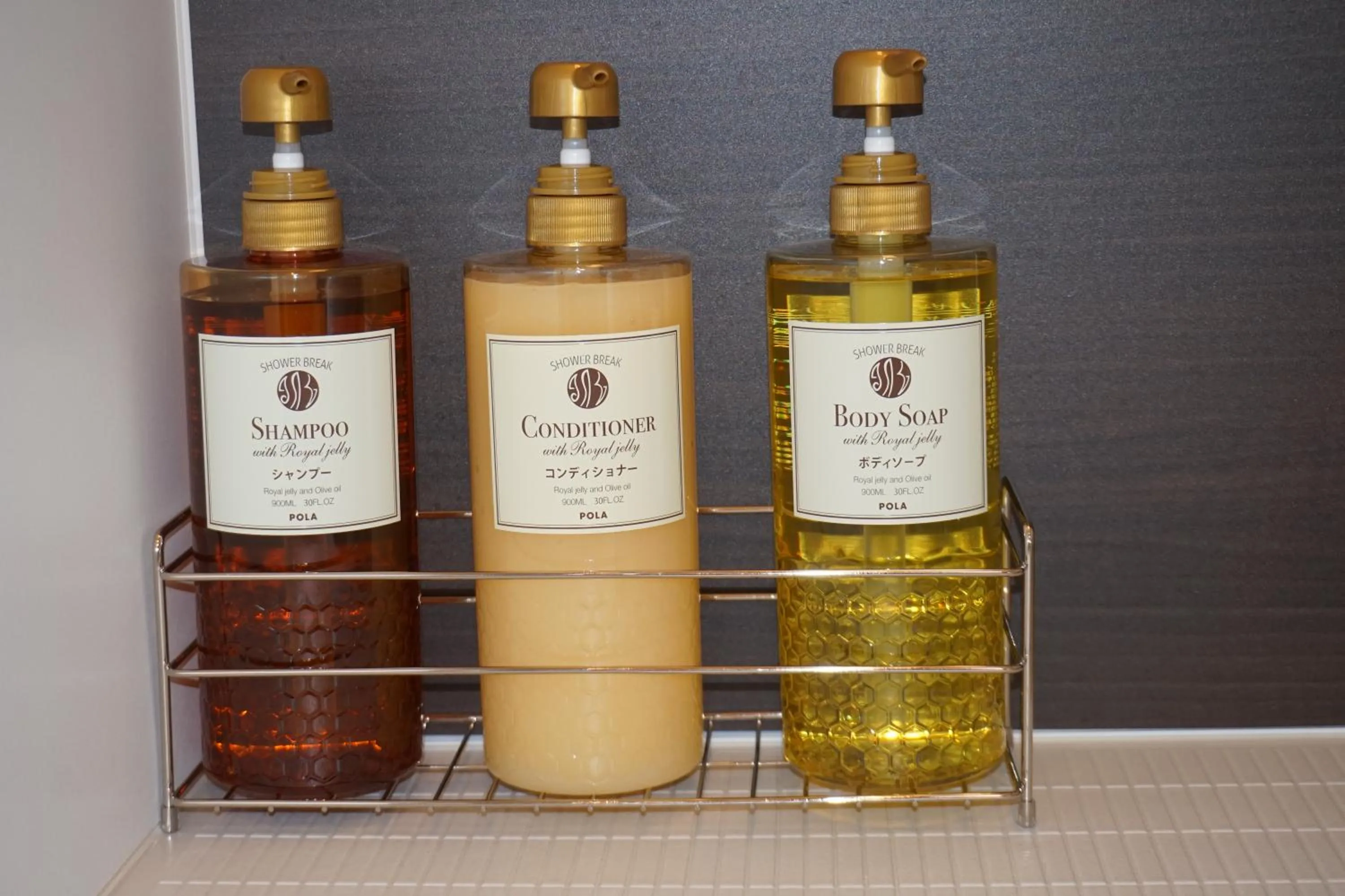 Shower in GOEN inn Tokyo