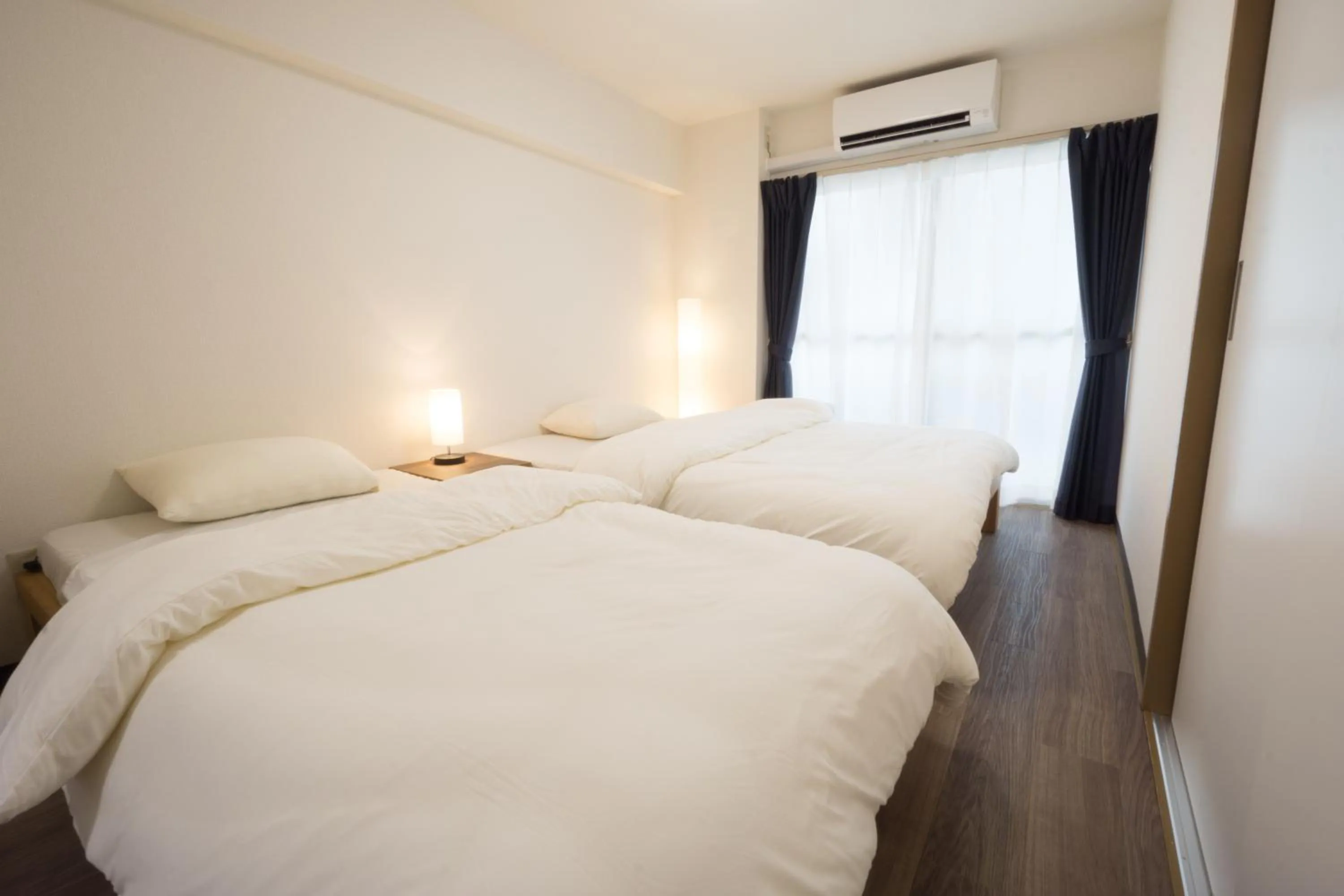 Bed in GOEN inn Tokyo