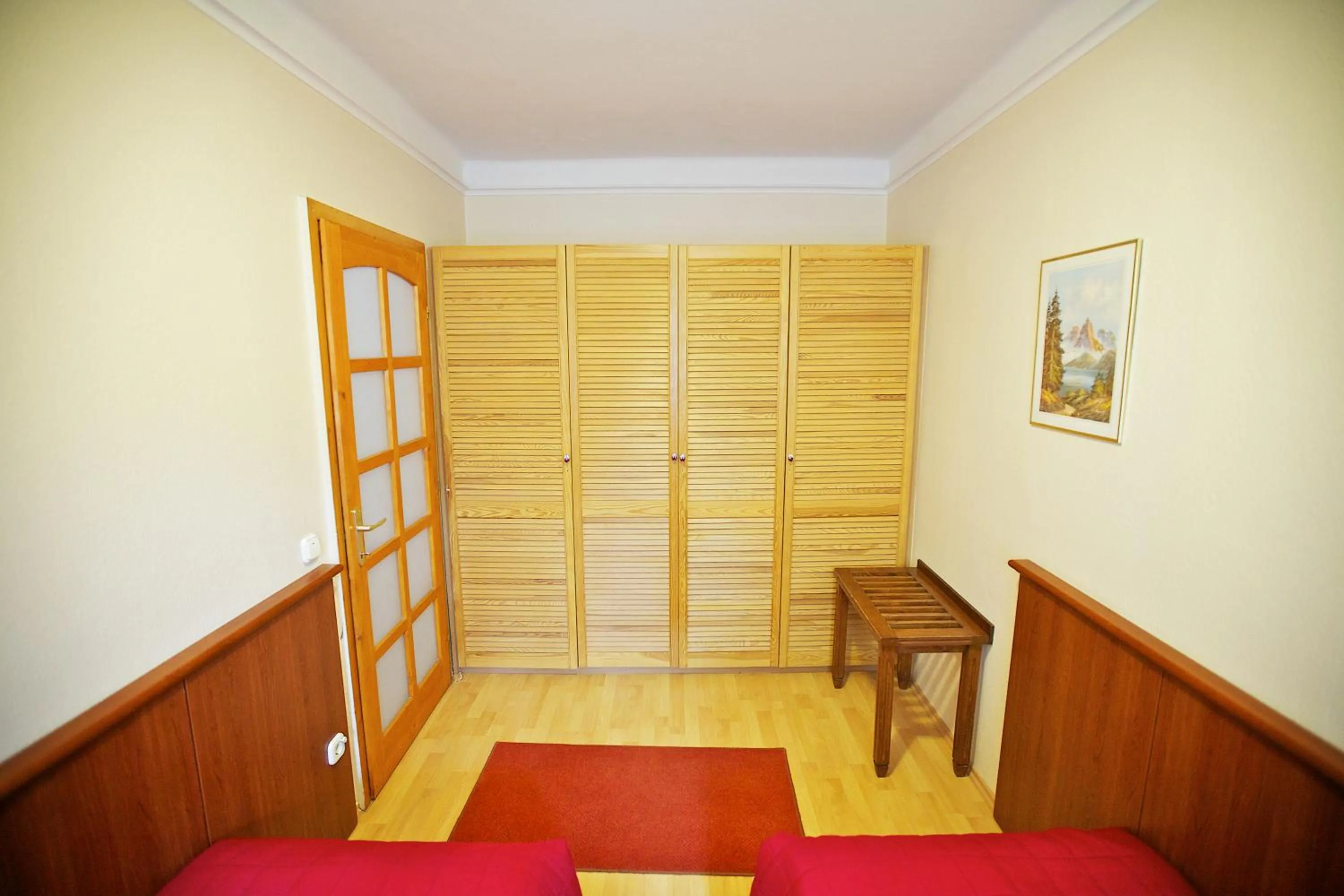 wardrobe in Gold Apartments