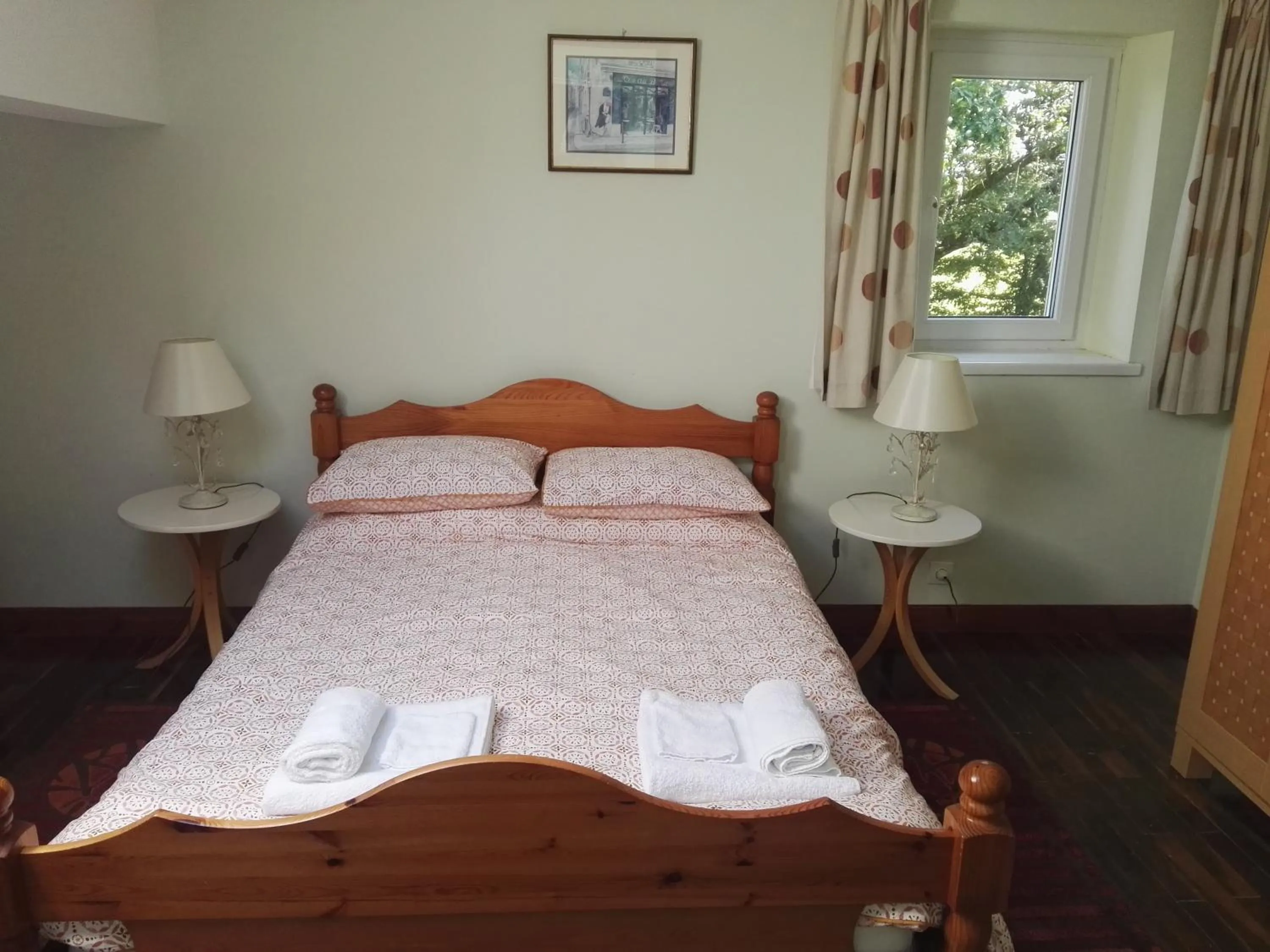 Photo of the whole room, Bed in Le Chene Vert