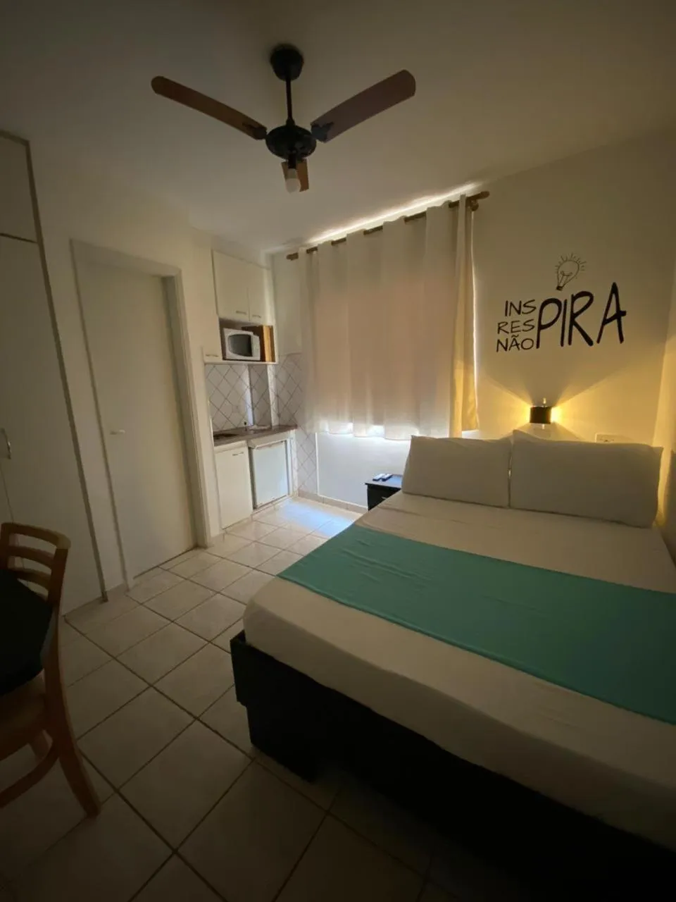 fireplace, Bed in Bela Cintra Flat Service