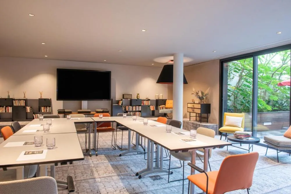 Meeting/conference room in L'Imprimerie Hôtel