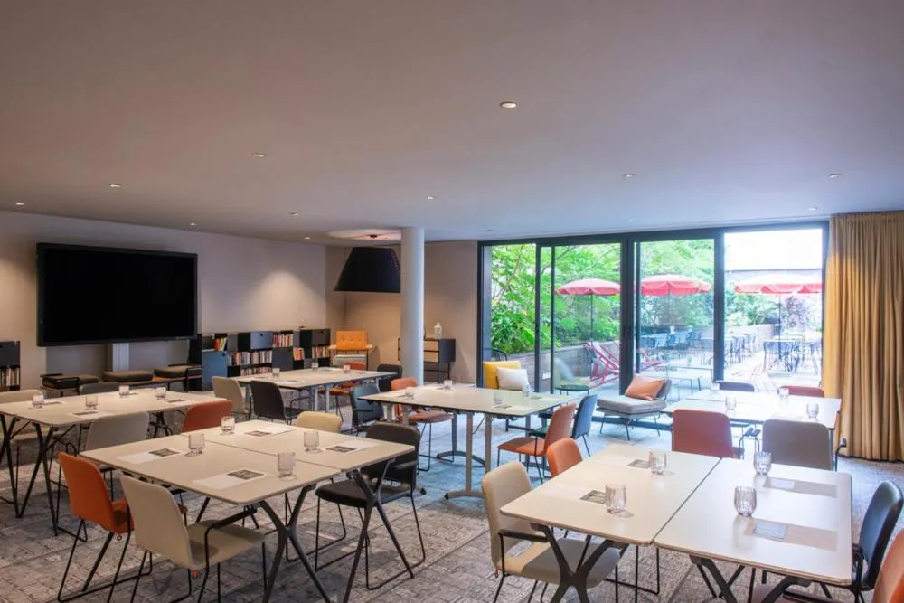 Meeting/conference room in L'Imprimerie Hôtel