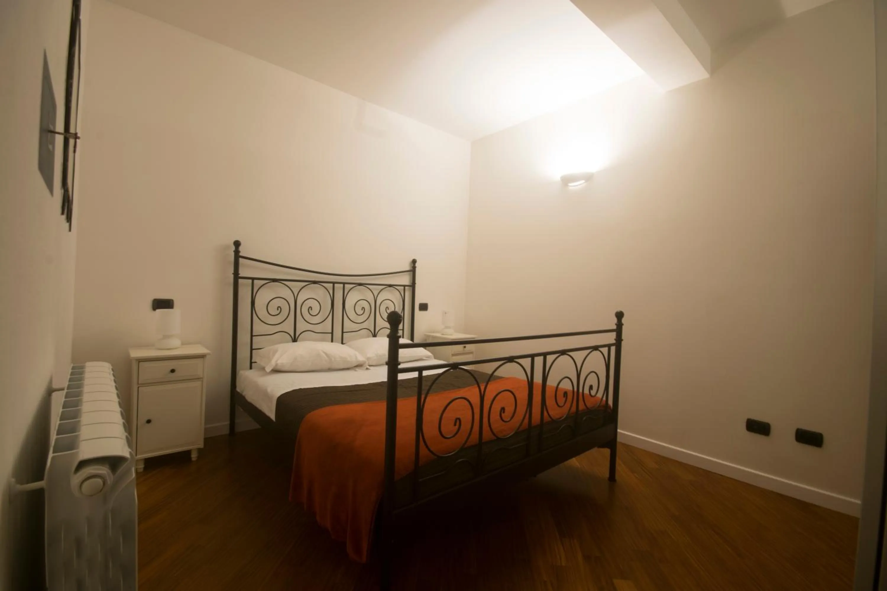 Bed in Suite del Borgo - Affittacamere - Guest house