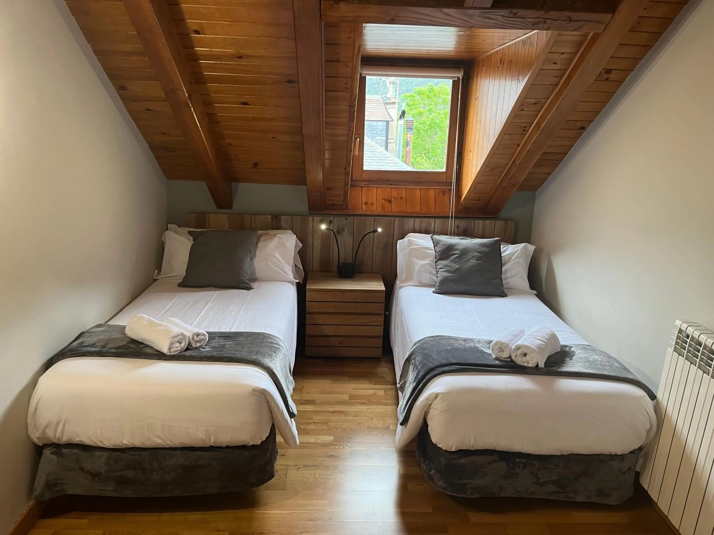 Bed in Hotel Els Encantats