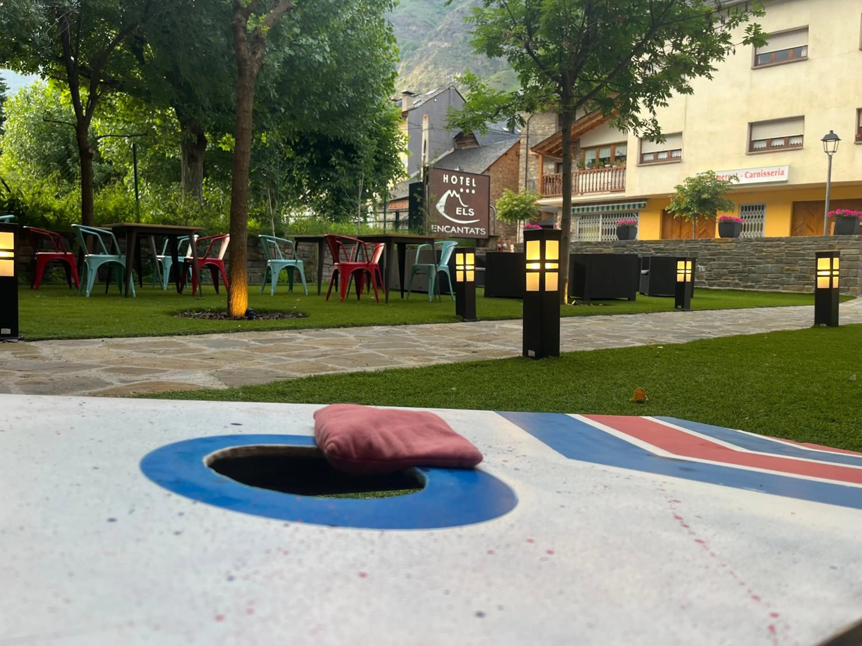 Entertainment in Hotel Els Encantats