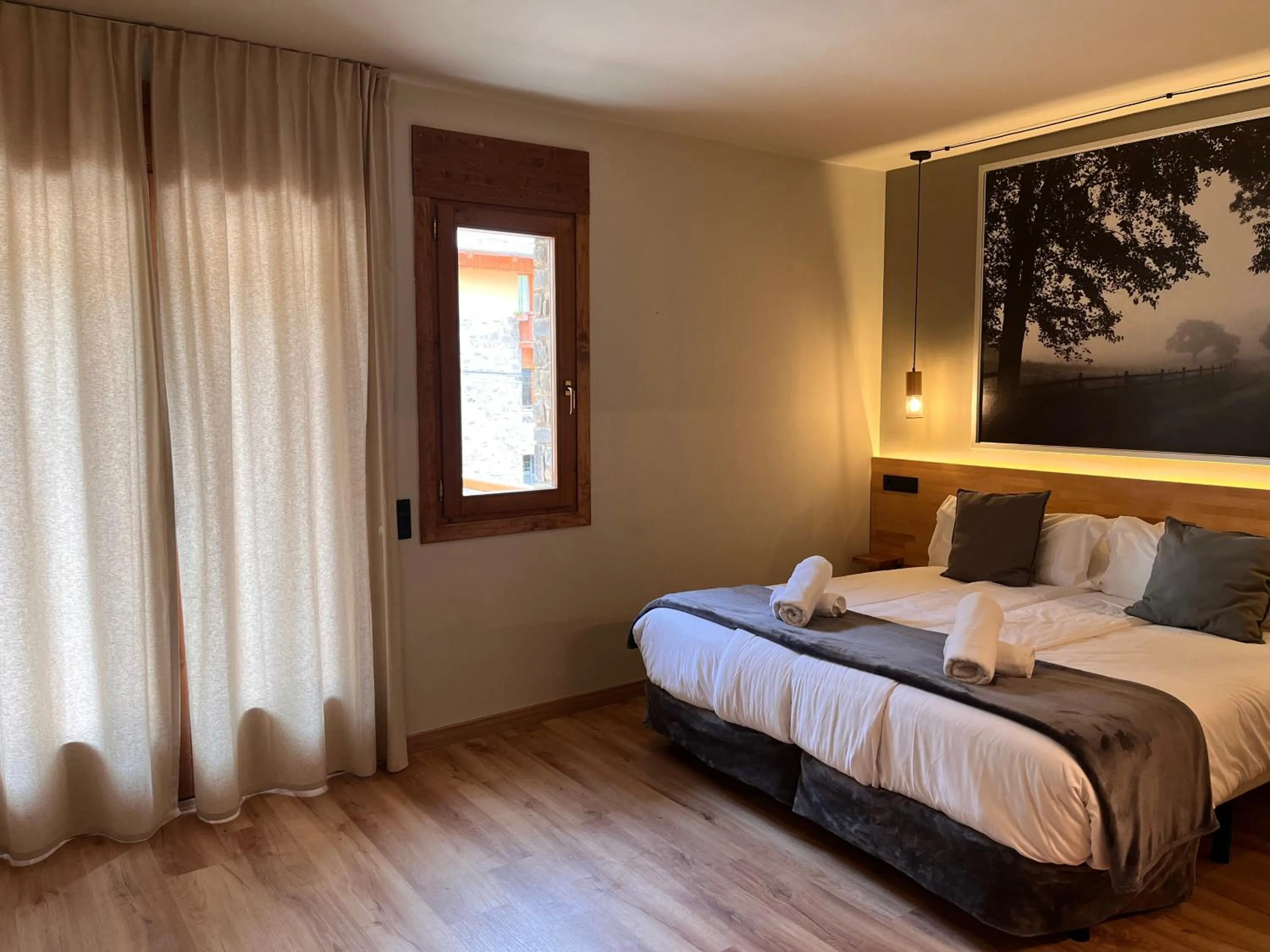 Bedroom, Bed in Hotel Els Encantats