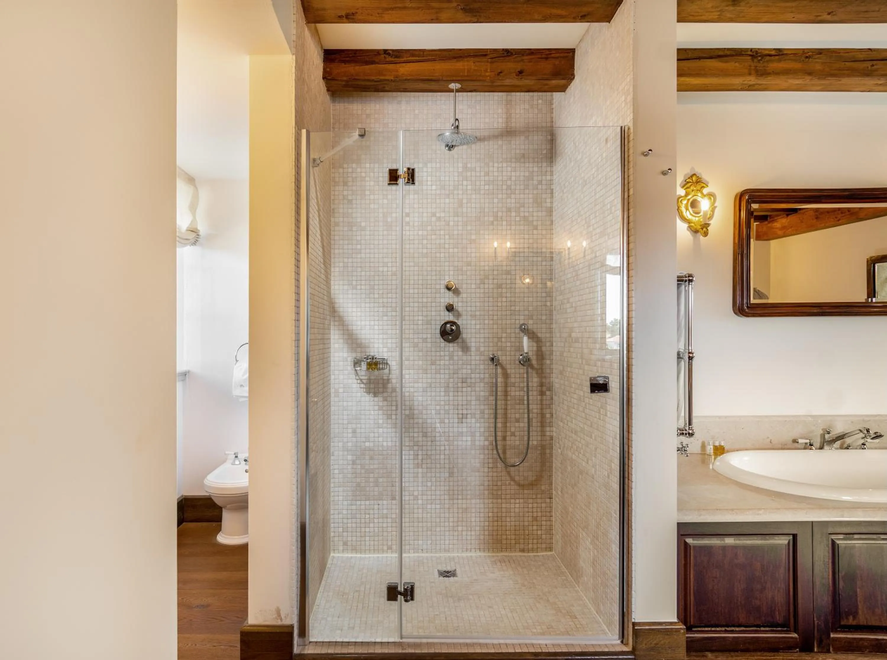 Bathroom in Heritage Hotel Martinis Marchi