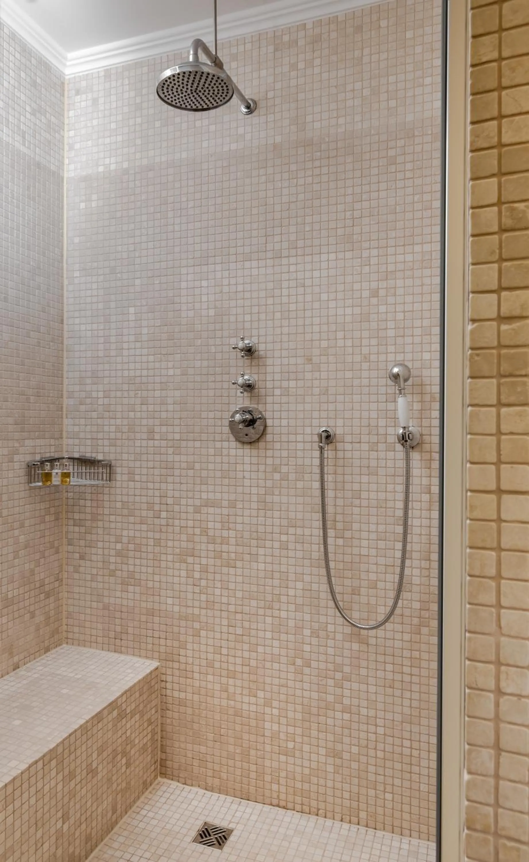 Bathroom in Heritage Hotel Martinis Marchi