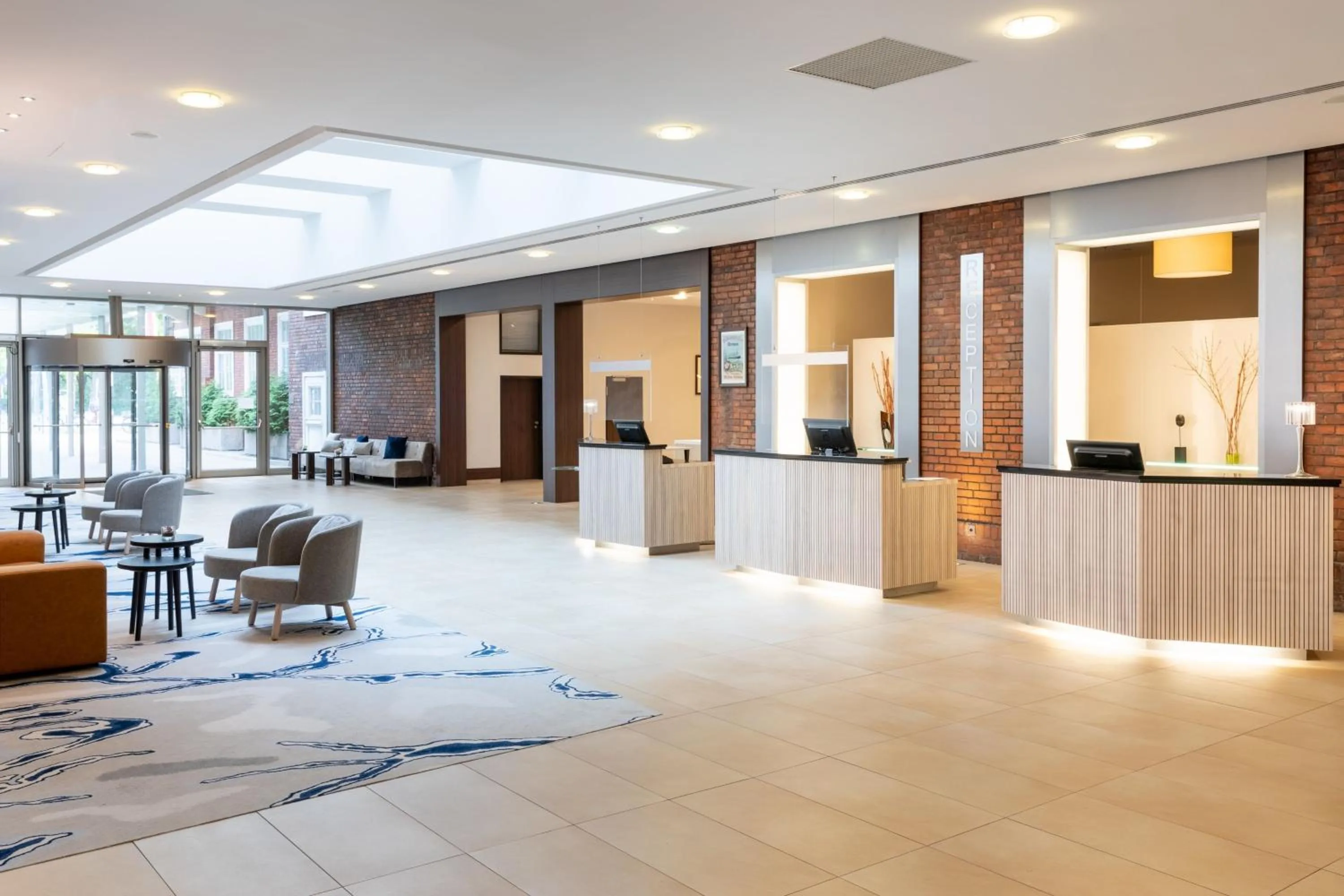 Lobby or reception in Courtyard by Marriott Bremen