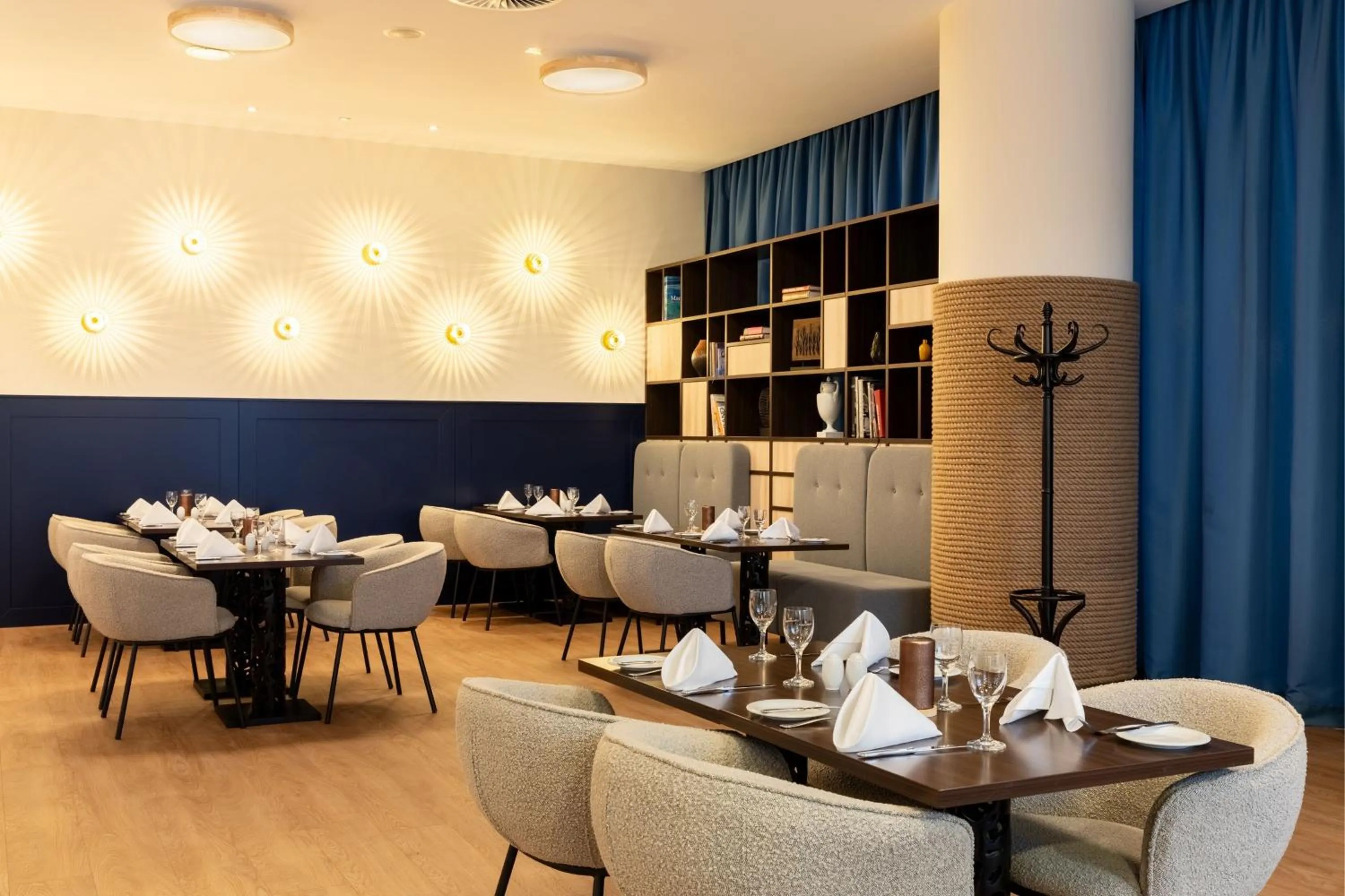 Restaurant/places to eat in Courtyard by Marriott Bremen