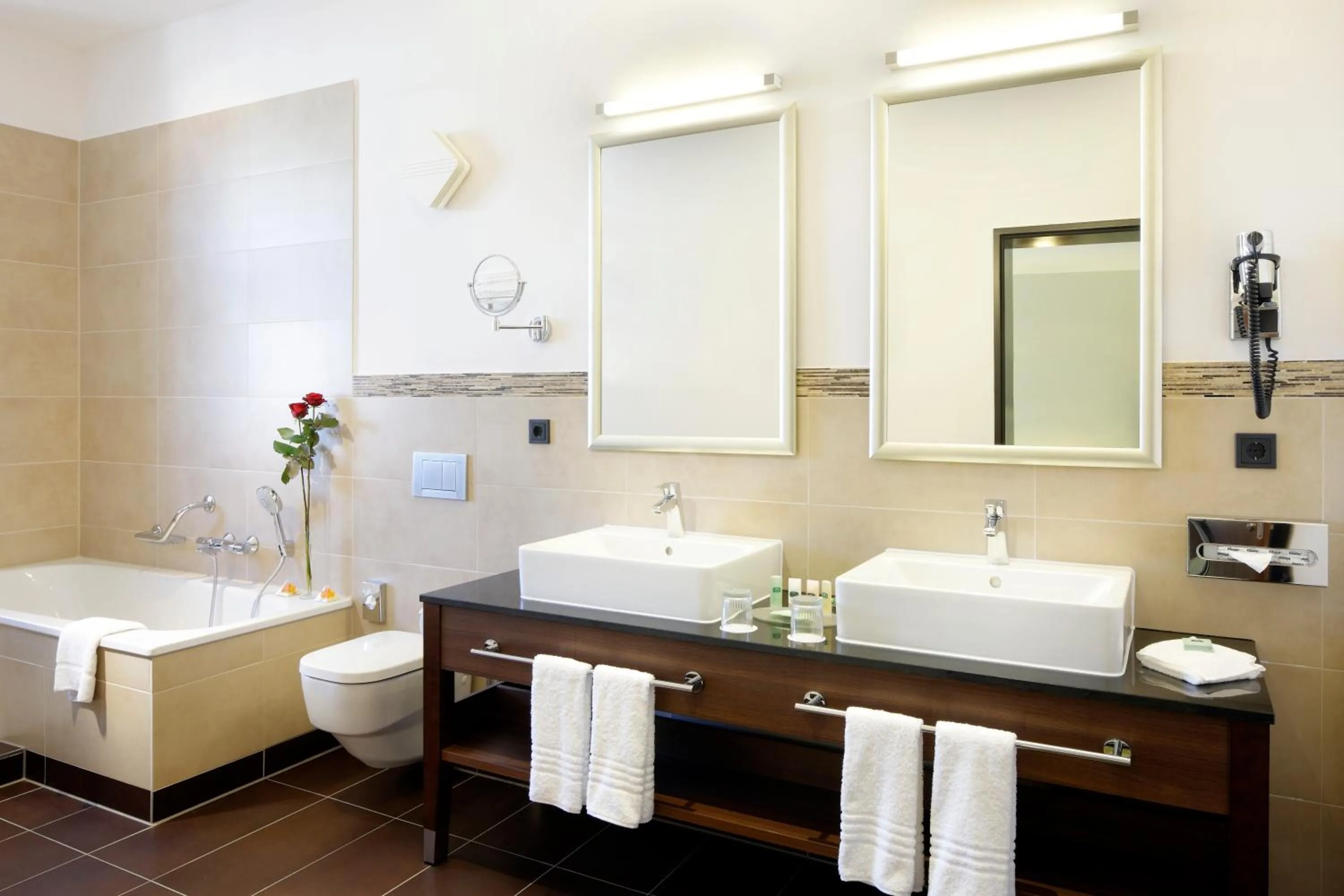 Bathroom in Courtyard by Marriott Bremen