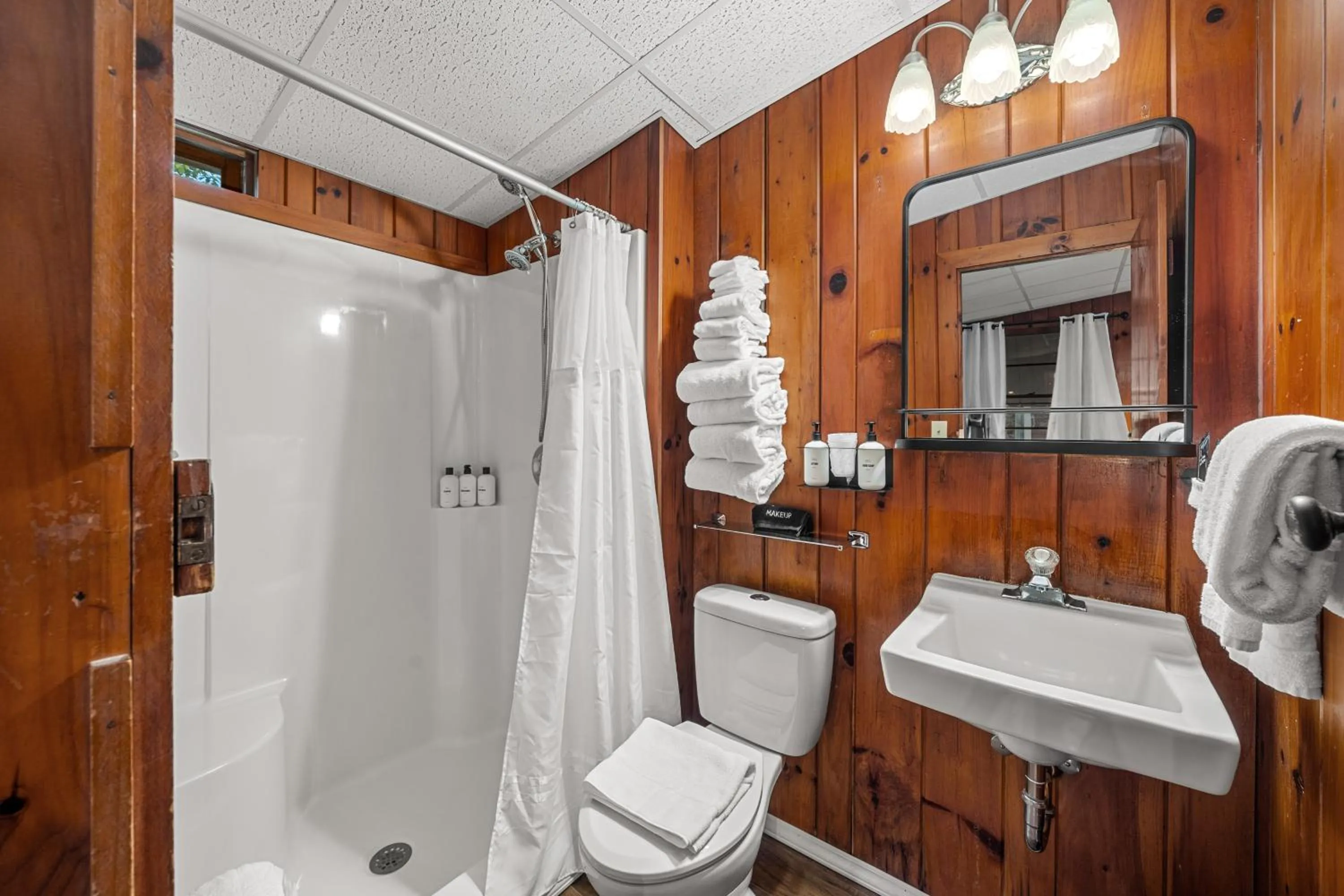 Shower in CedarWood Inn