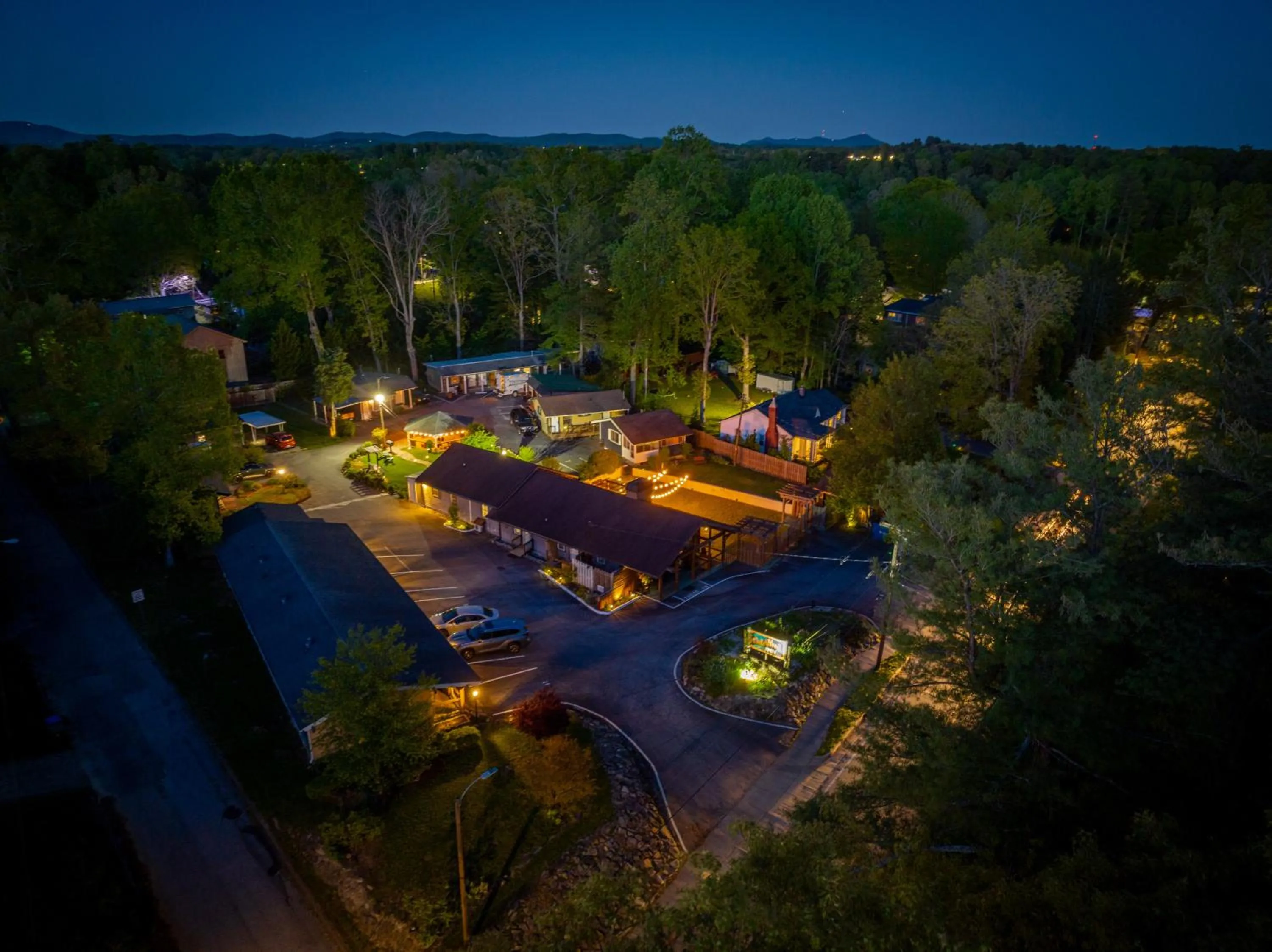 Bird's eye view in CedarWood Inn