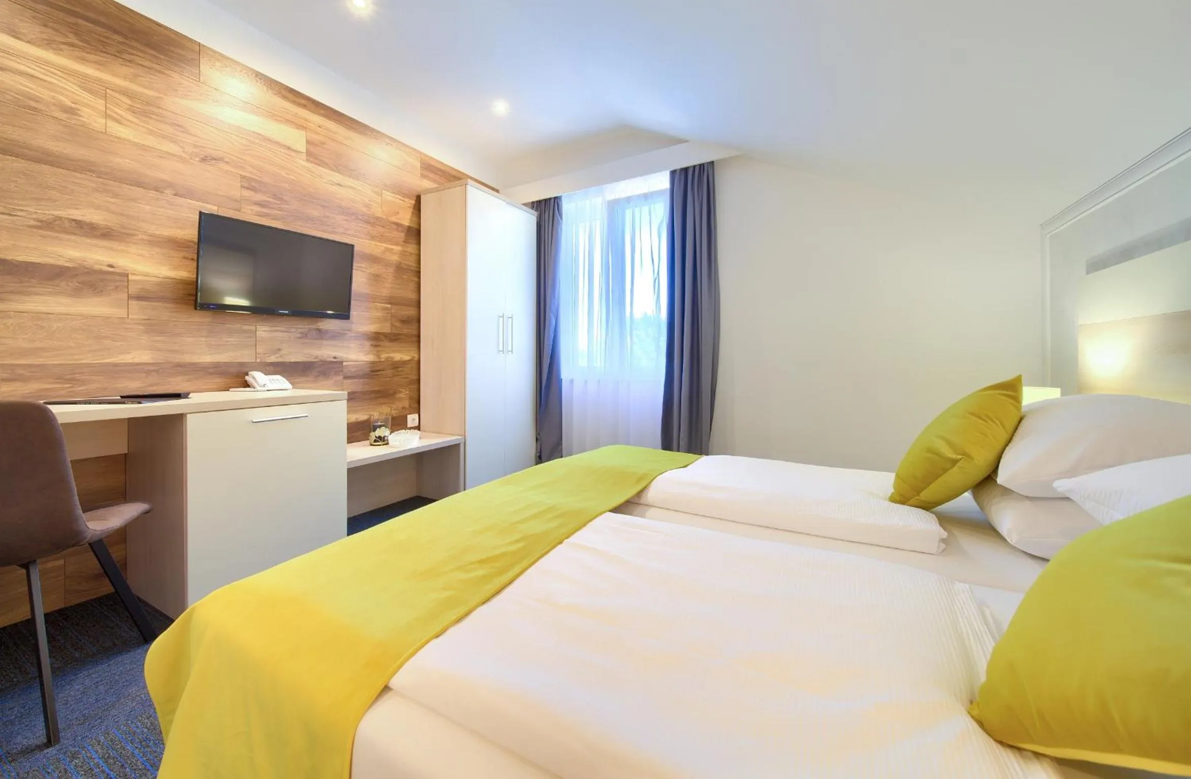 Bedroom, Bed in Hotel Bor