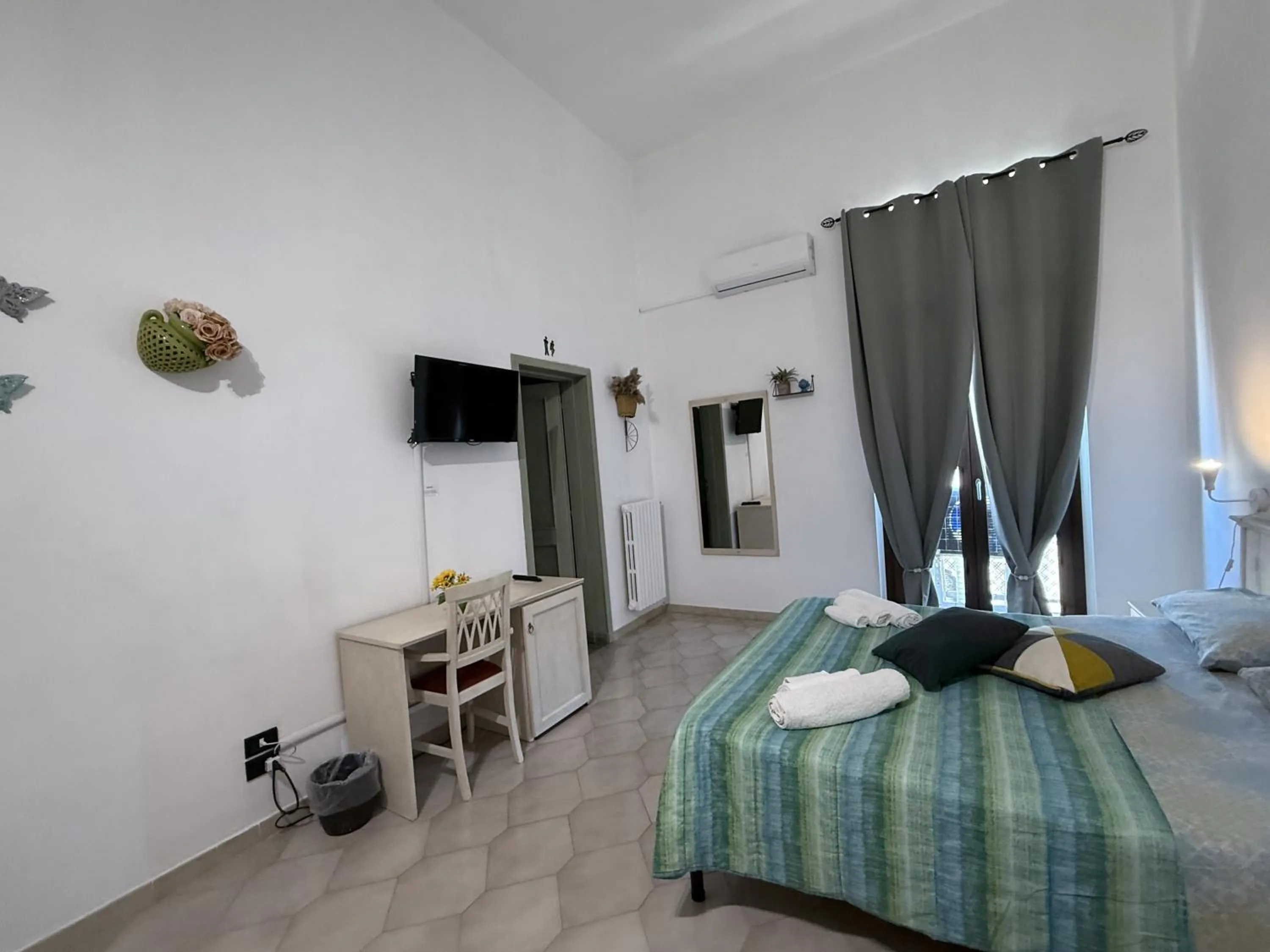 Bed in Bed and Breakfast Station