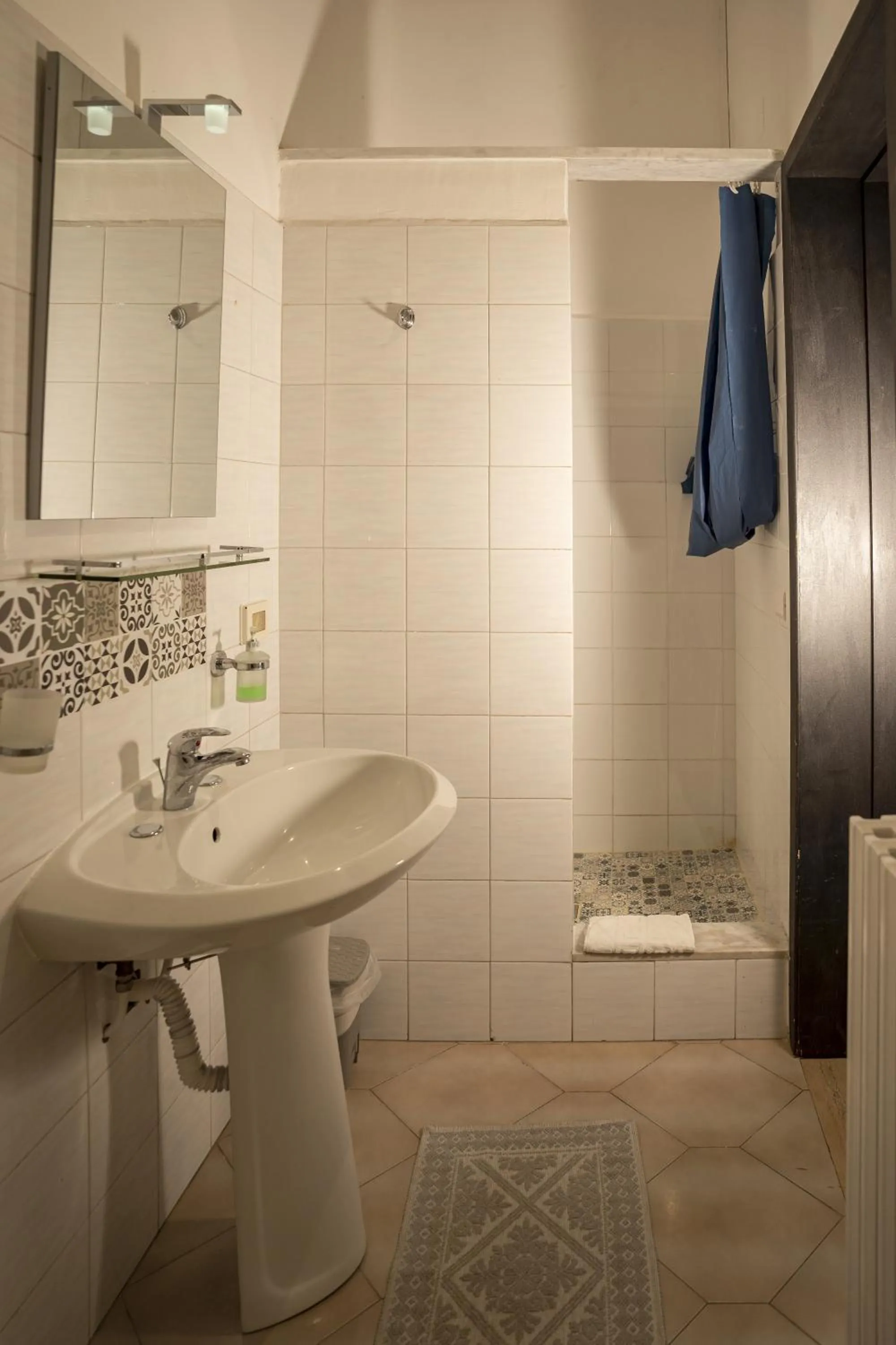 Bed and Breakfast Station