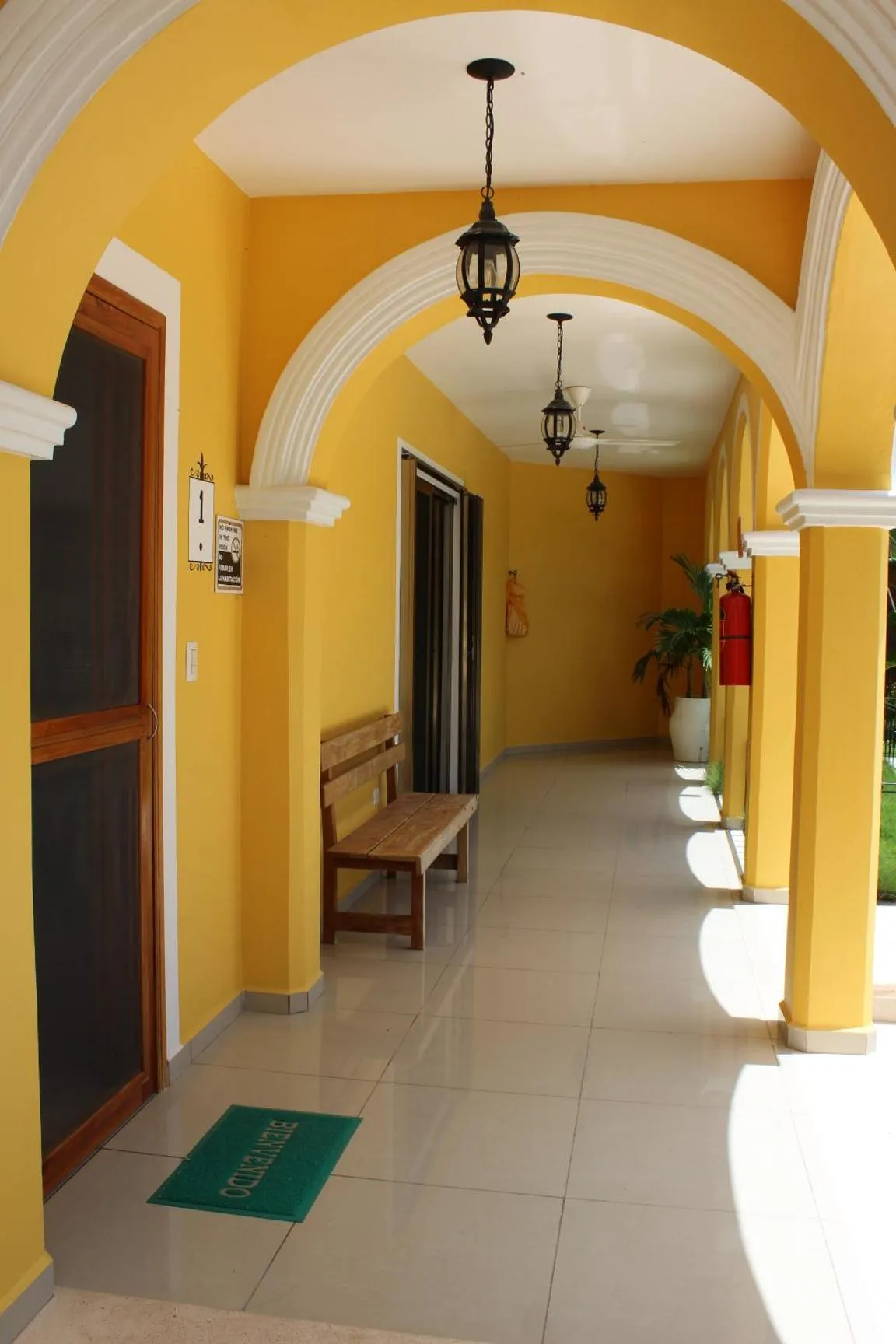 Facade/entrance in Hotel Scarlette