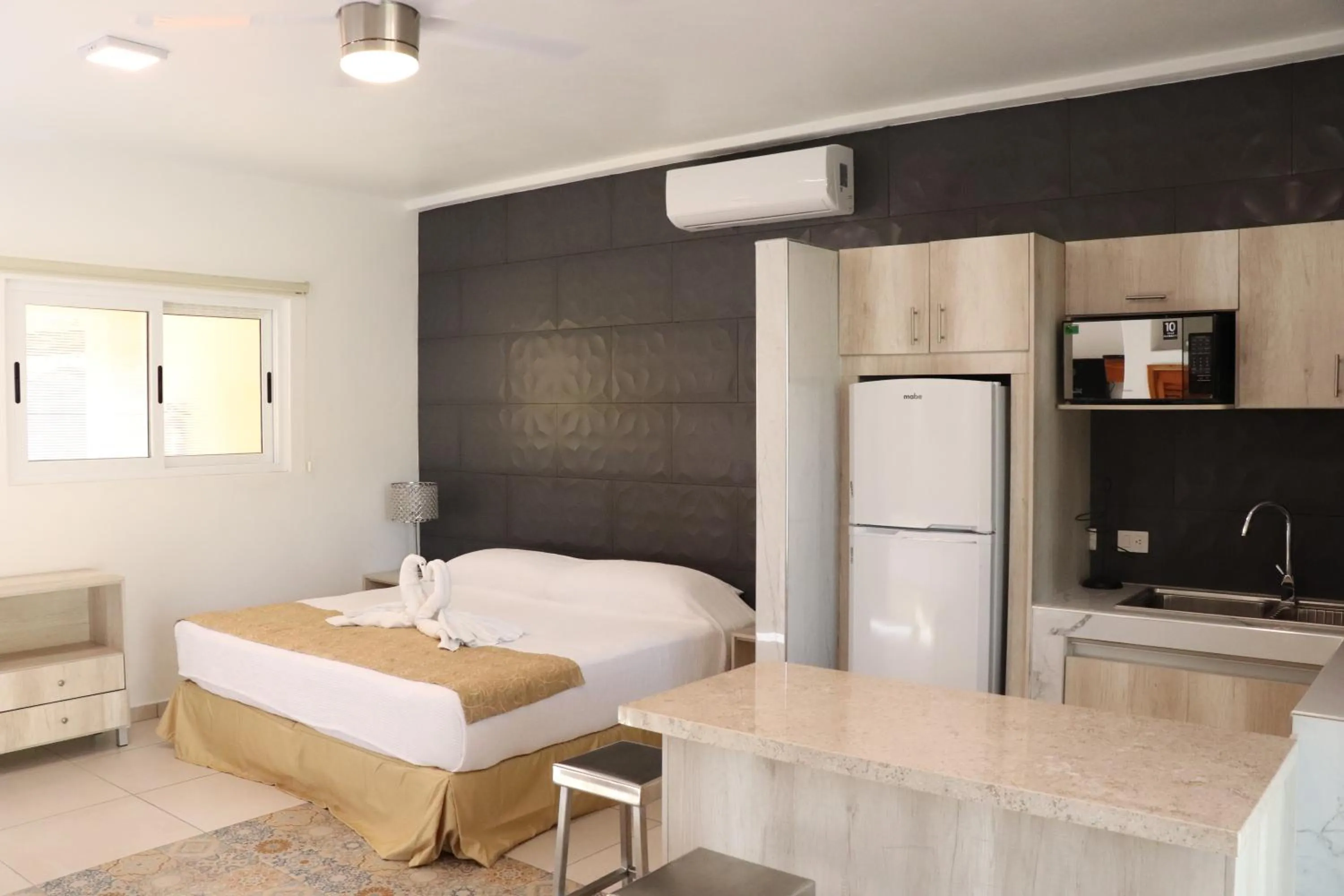 Photo of the whole room in Hotel Scarlette