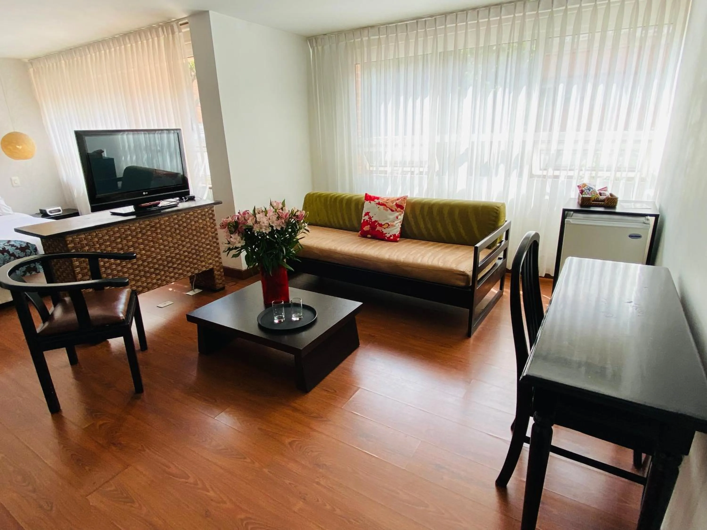 Living room in Hotel Retiro 84 by MIJ