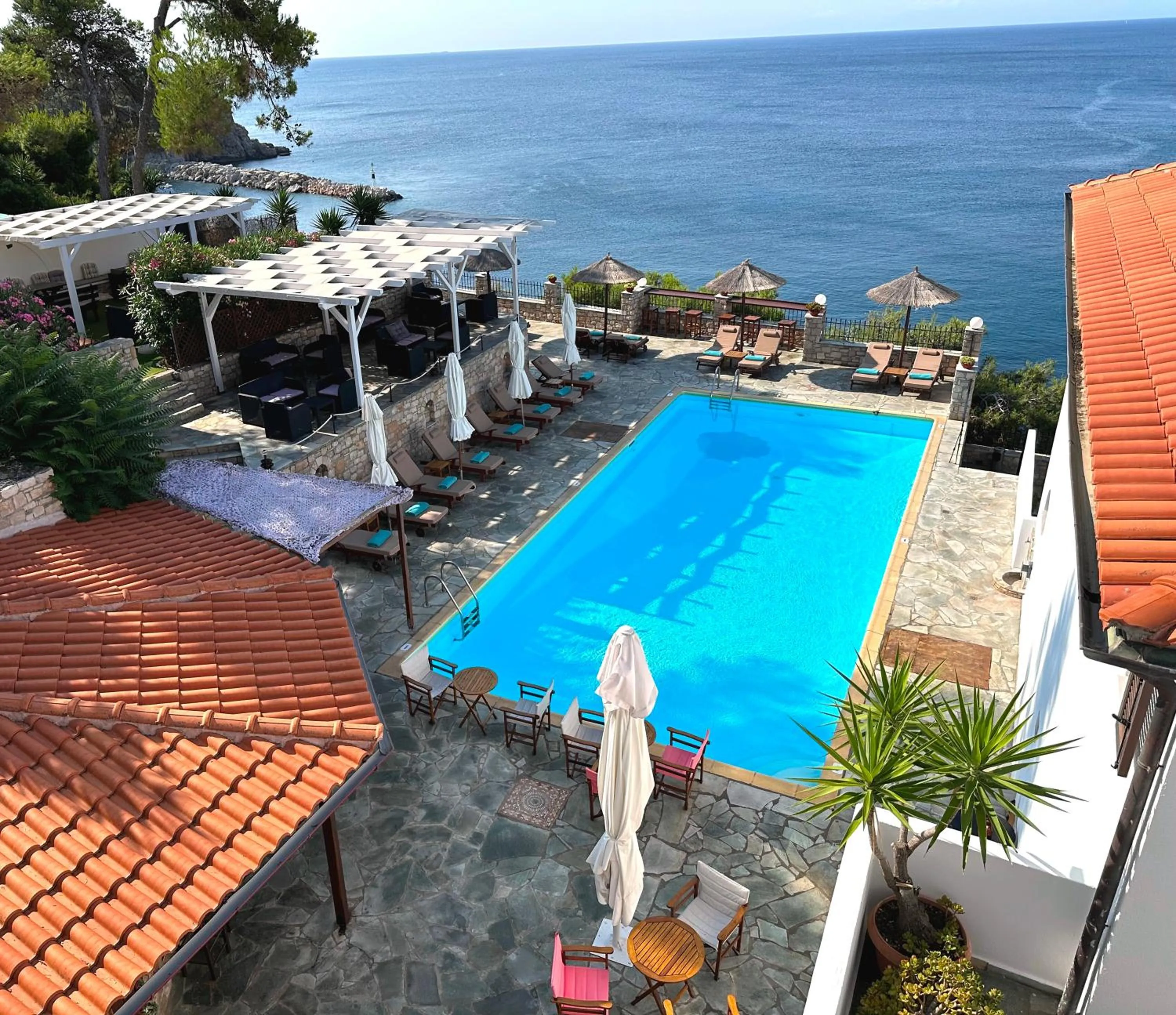 Pool view in Yalis Hotel