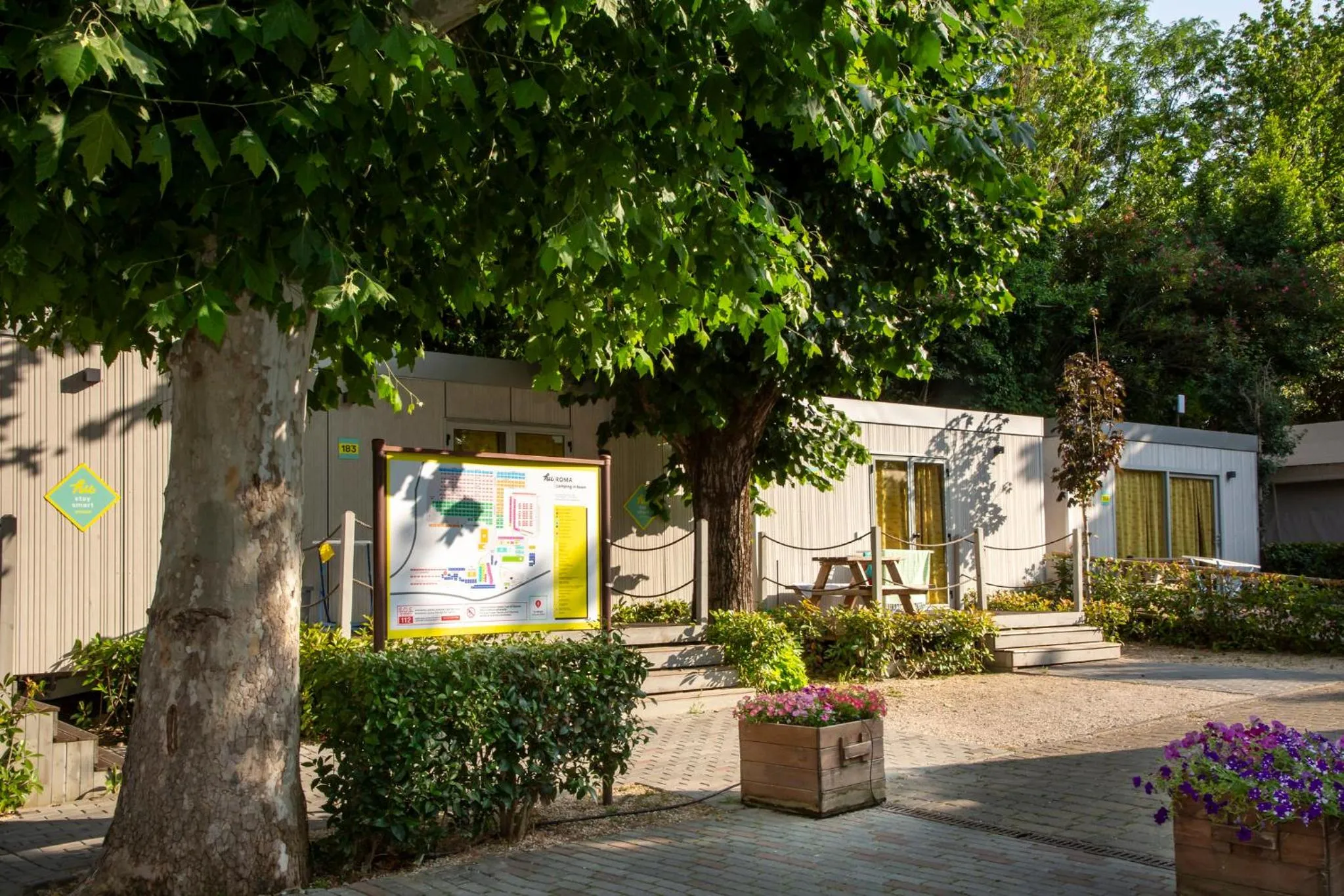 Natural landscape in hu Roma Camping In Town