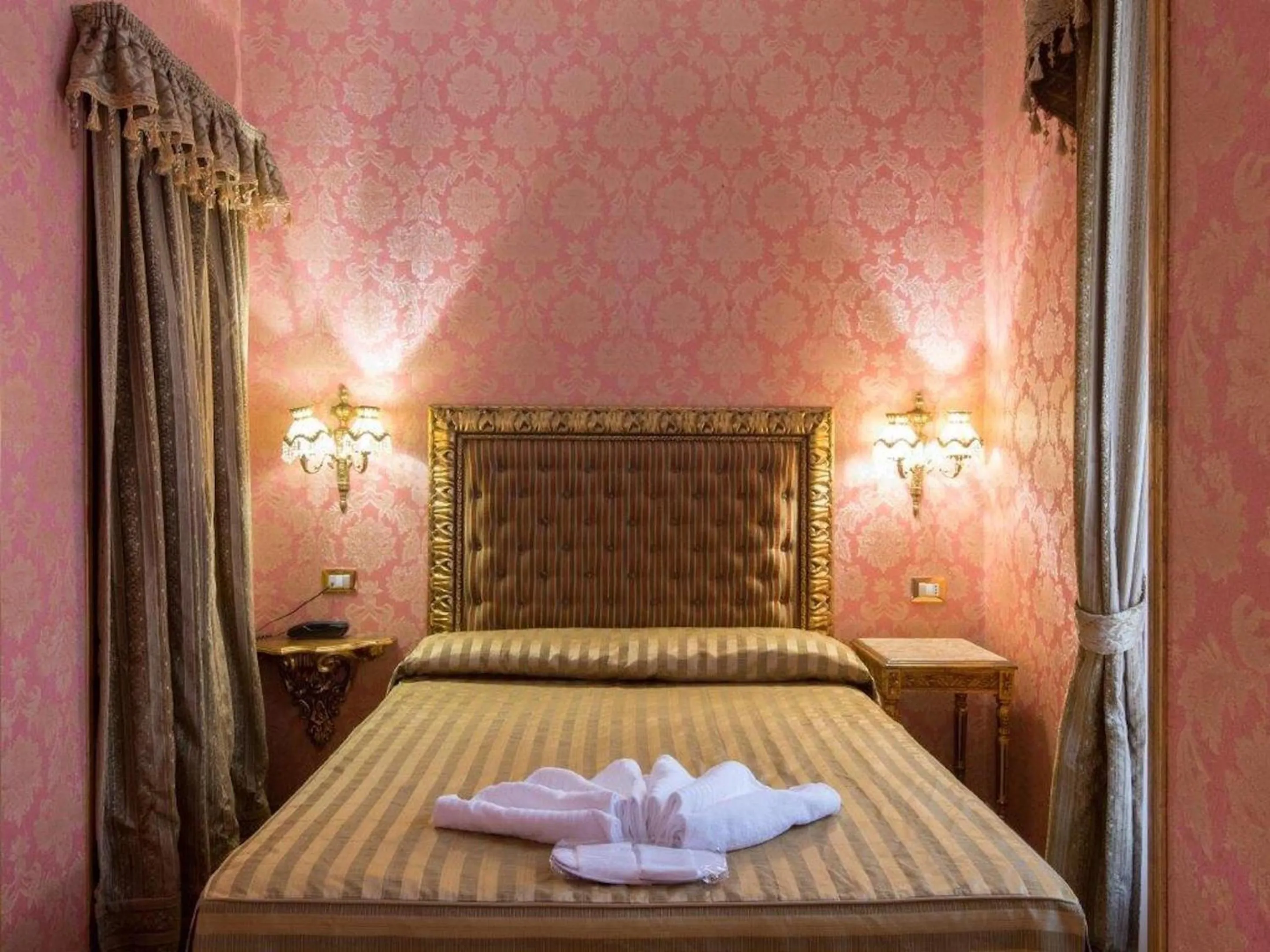 Photo of the whole room, Bed in DCBoutiqueHotel