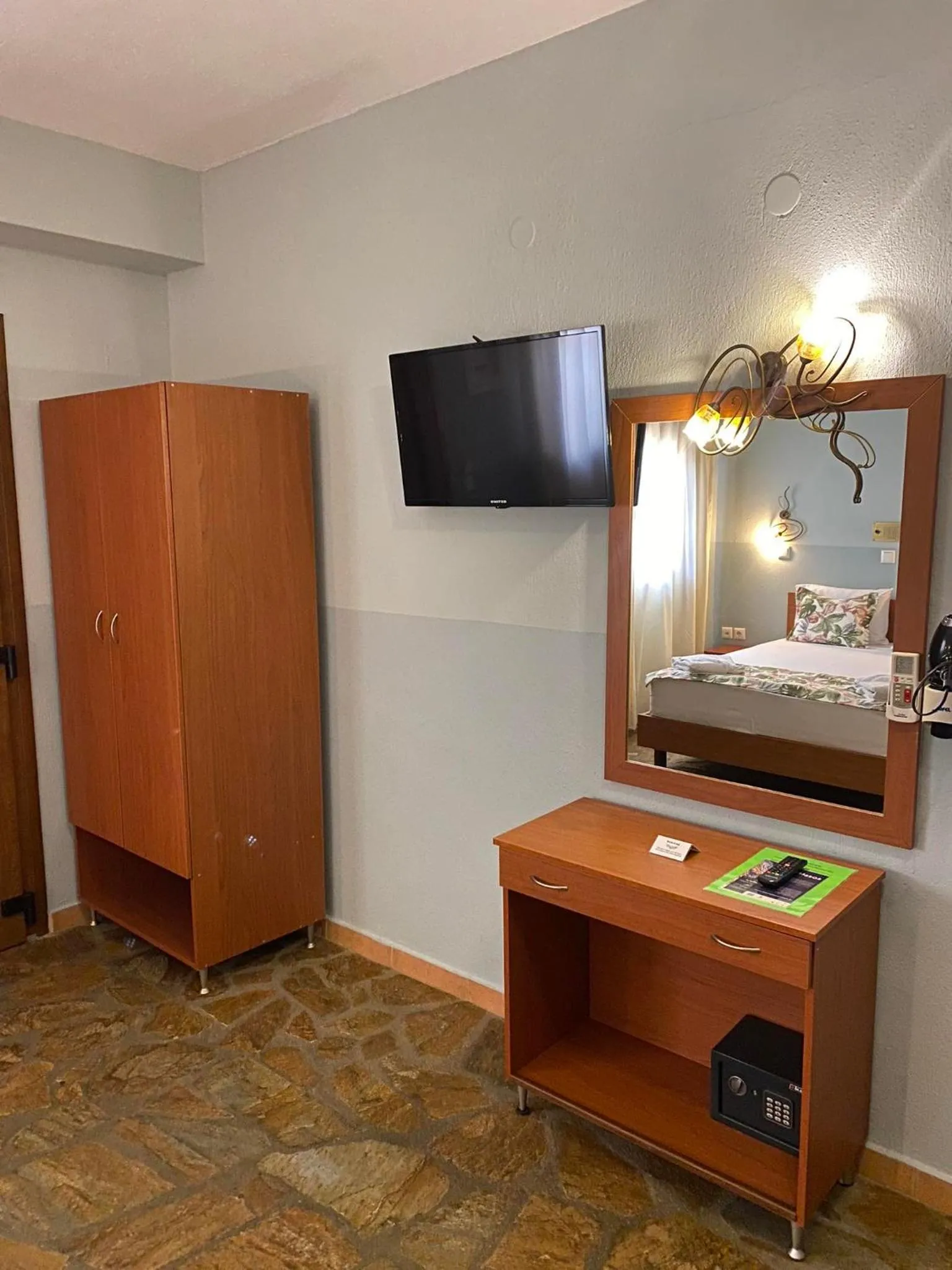 Bed in Porto Marina