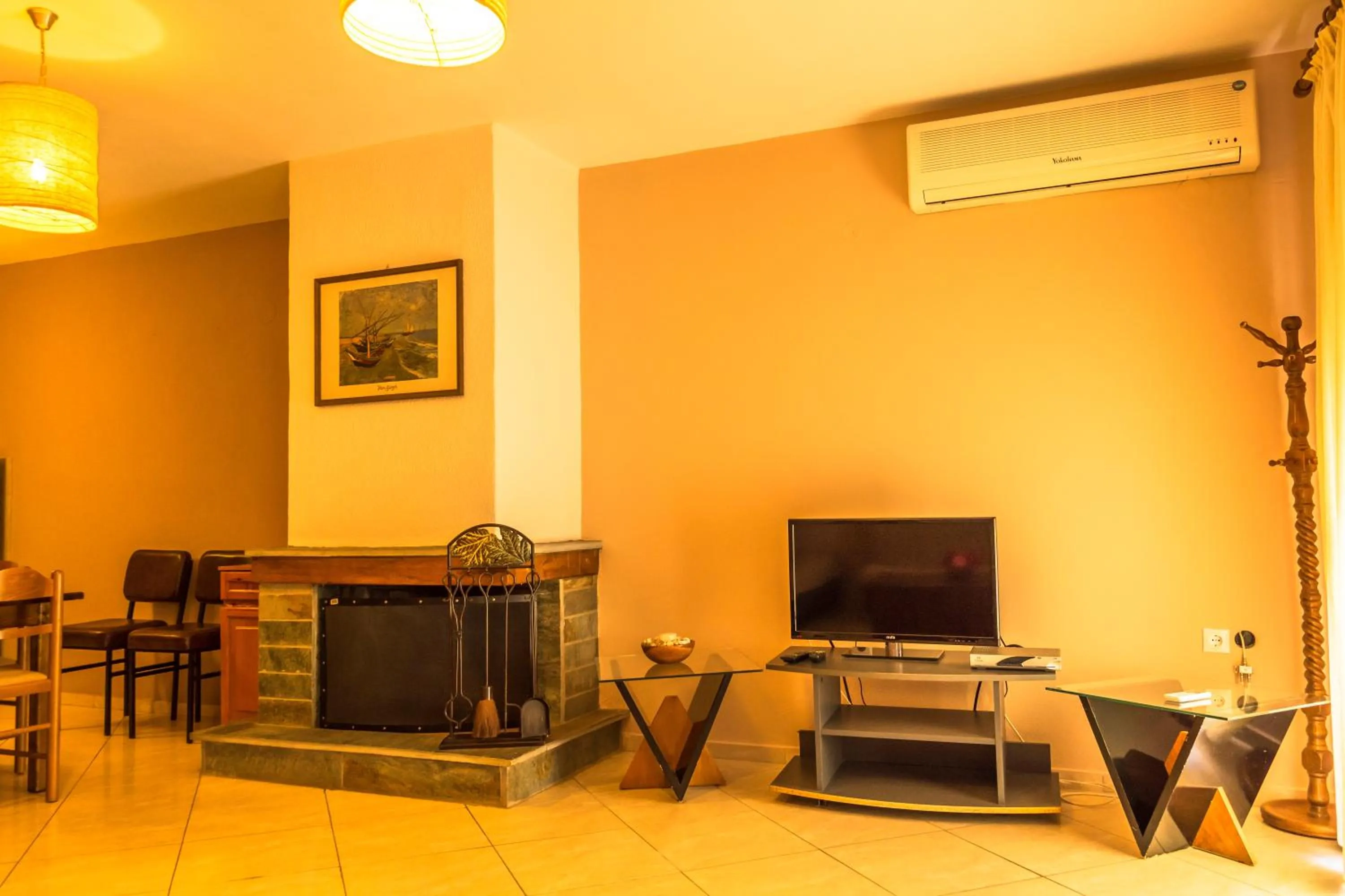 TV and multimedia in Porto Marina