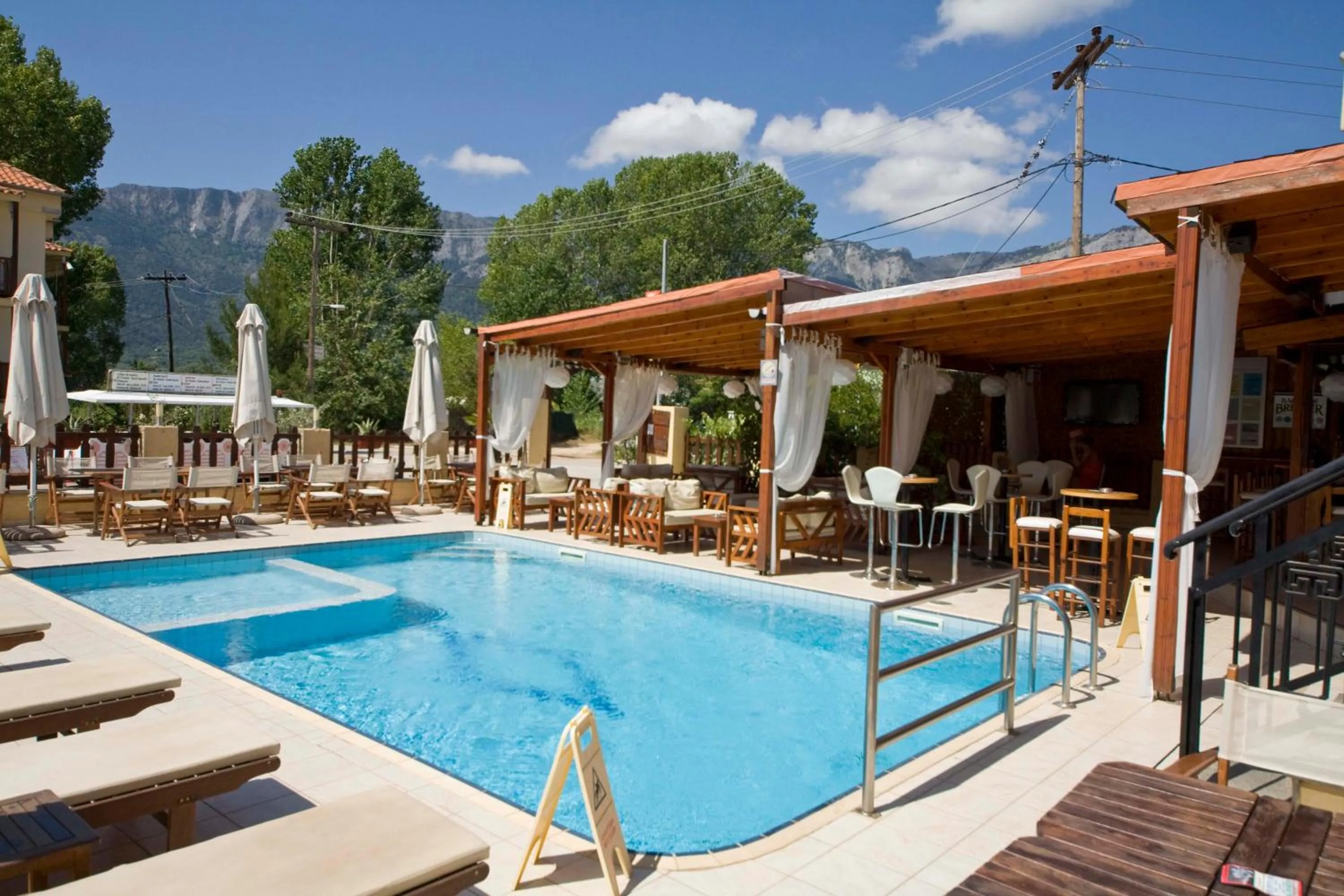 Swimming pool in Porto Marina