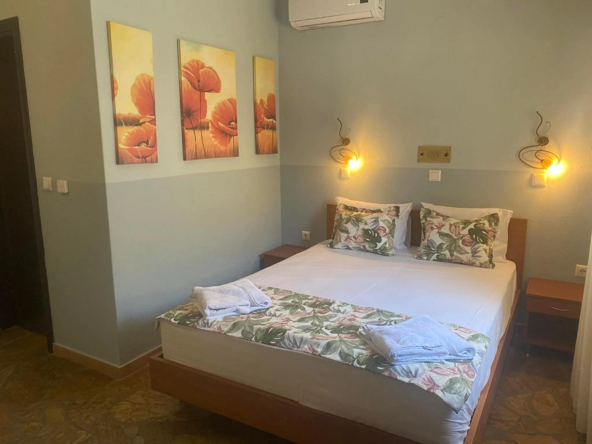 Bed in Porto Marina