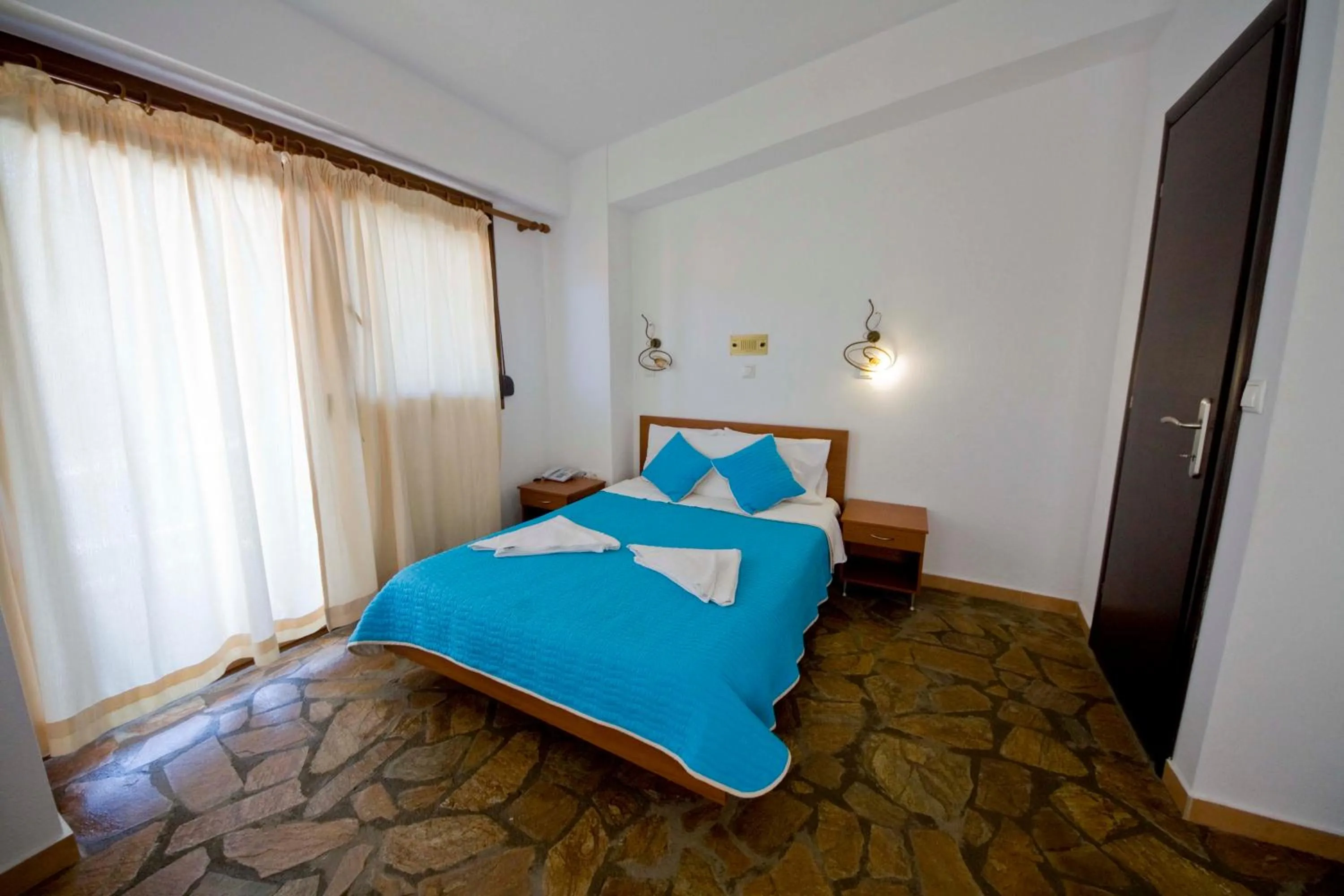 Bed in Porto Marina