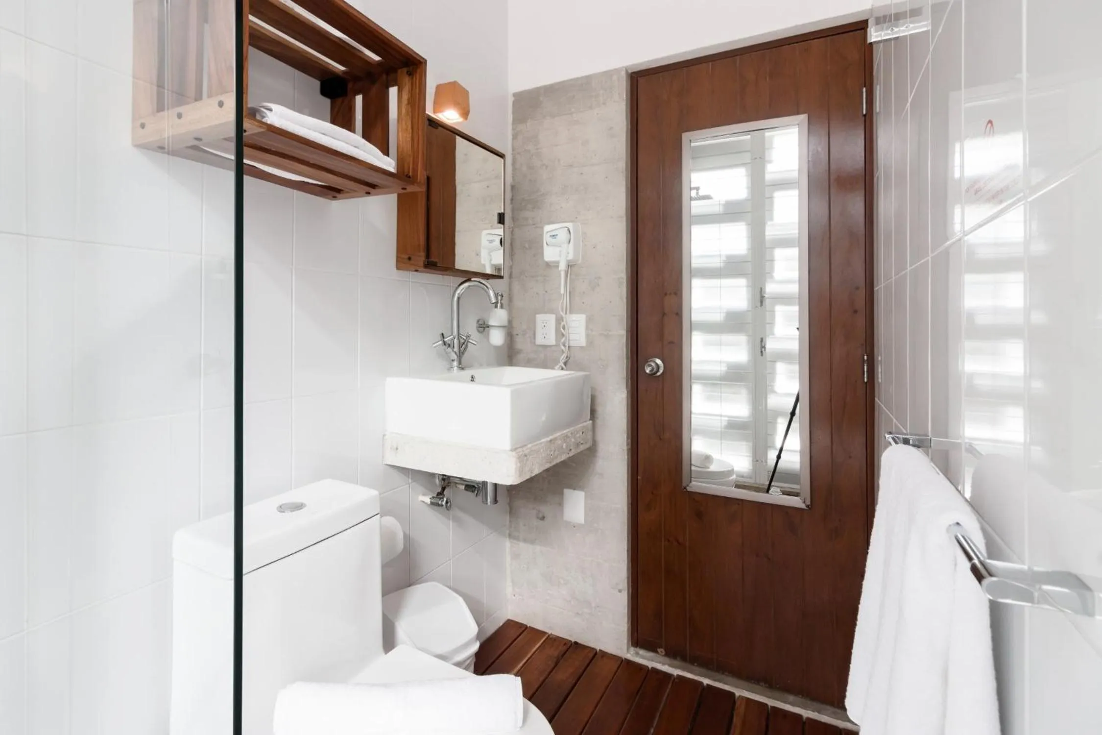 Bathroom in Casa de Piedra Tulum