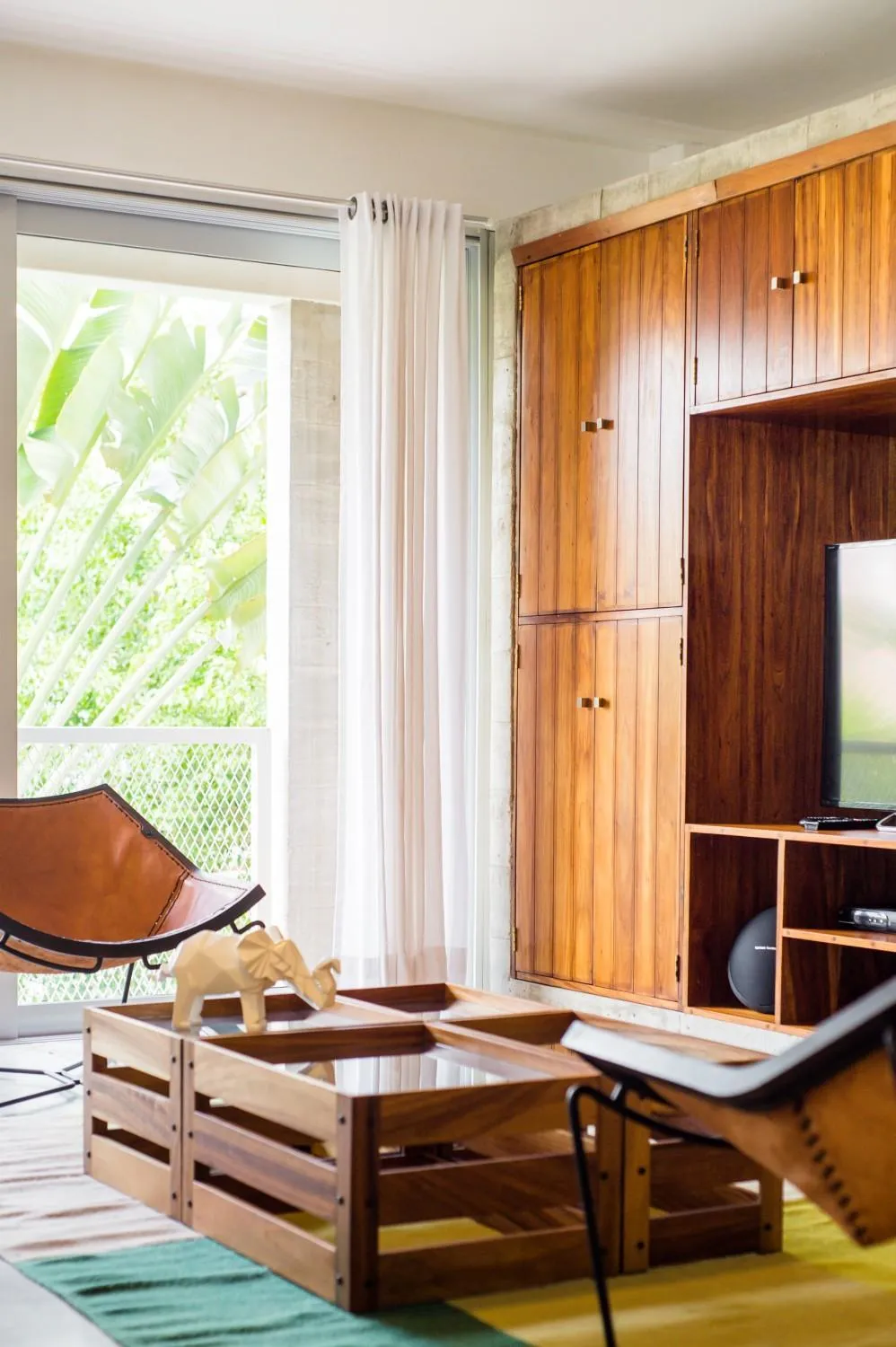 TV and multimedia in Casa de Piedra Tulum