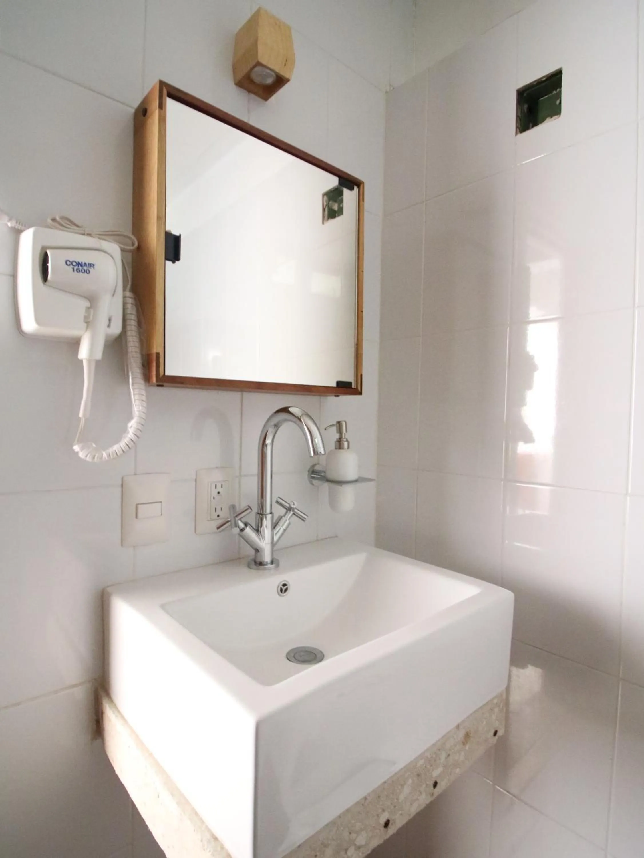 Bathroom in Casa de Piedra Tulum