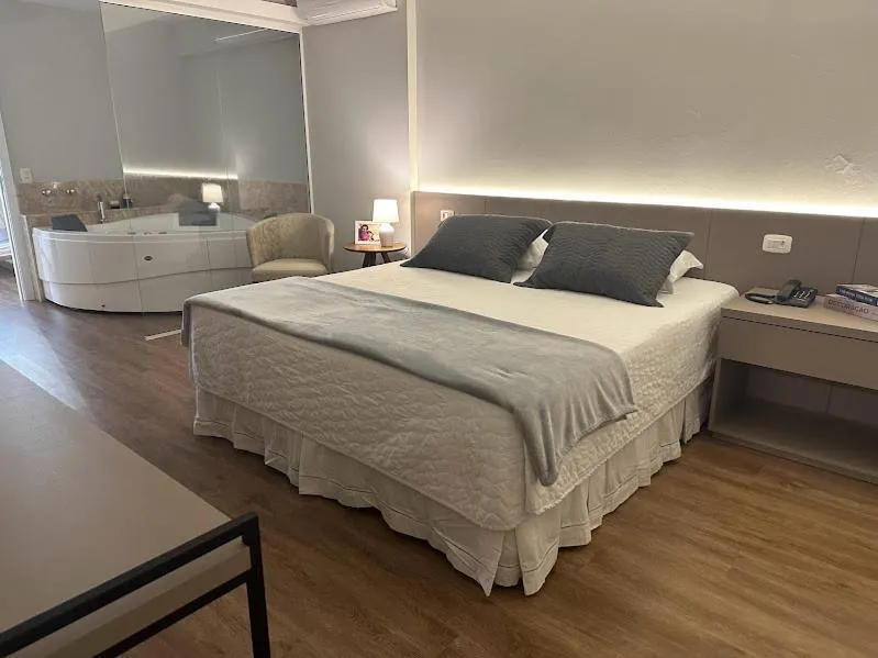 Bed in Condall Palace Hotel