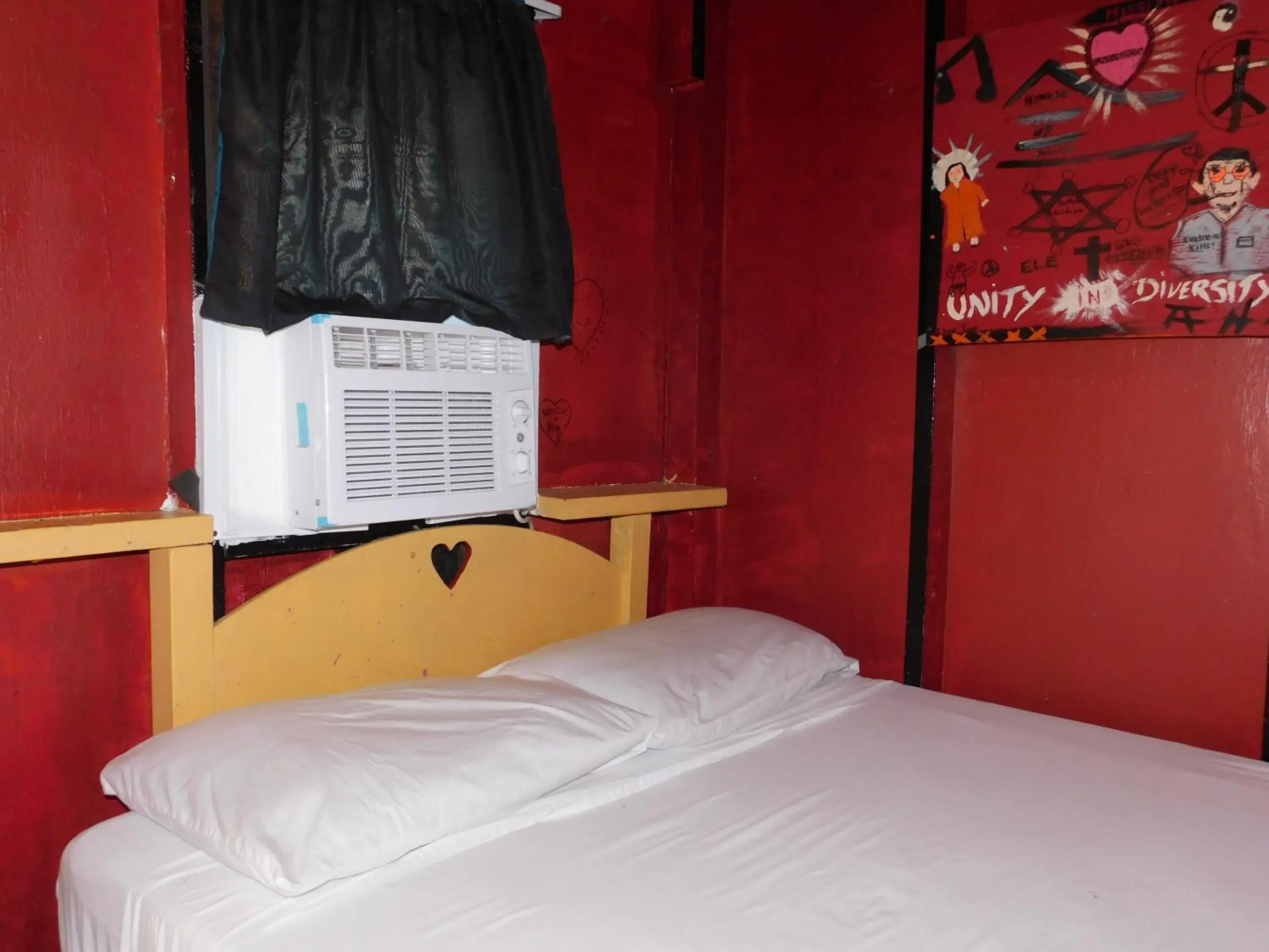 Standard Double Room with Shared Bathroom in India House Hostel Standard Double Room with Shared Bathroom in India House Hostel