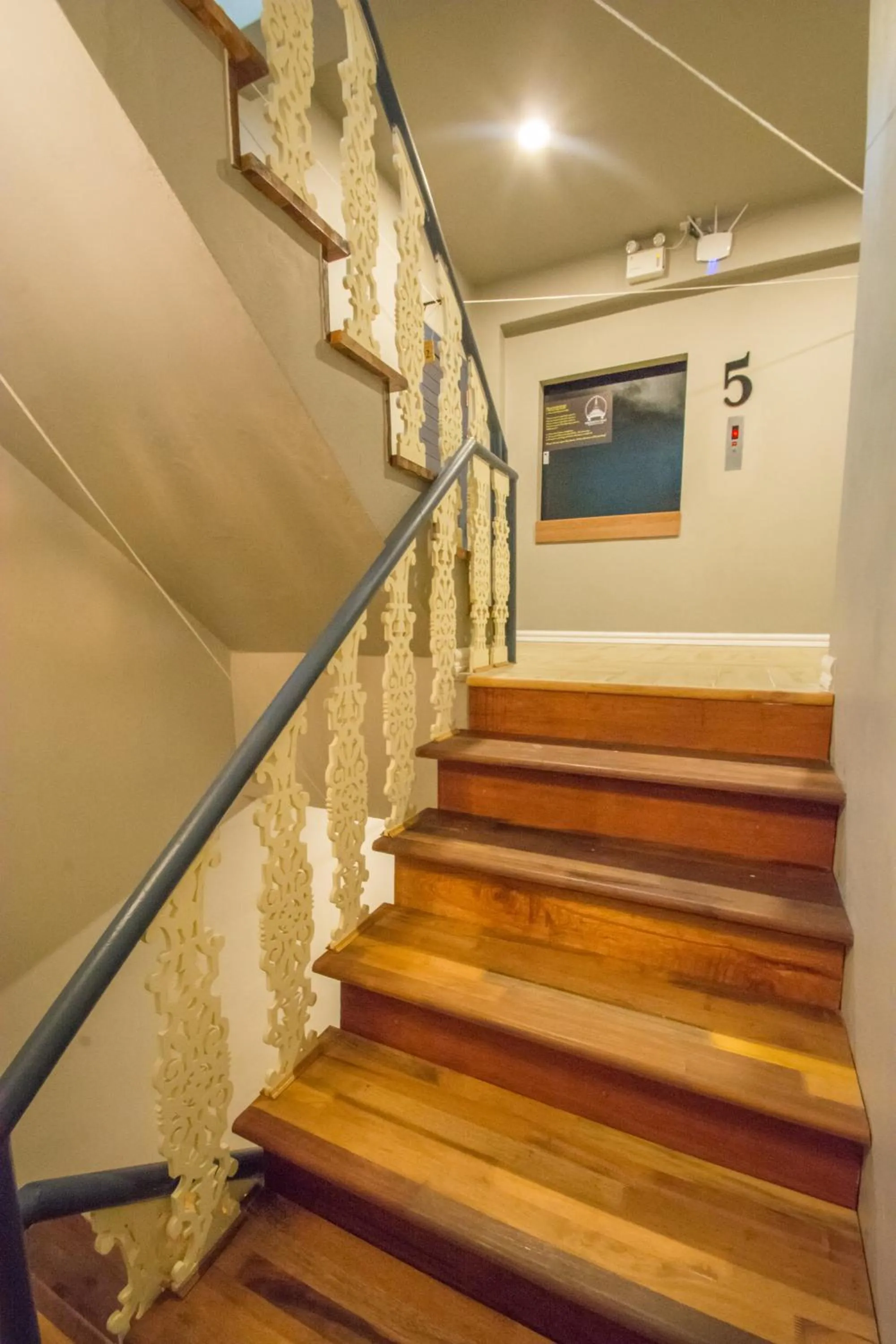 Area and facilities in Sridonchai Heritage, Night Bazaar Chiang Mai