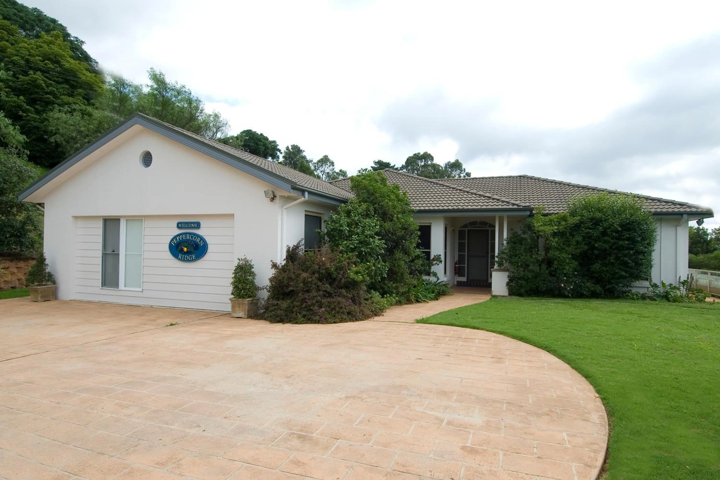 Facade/entrance in Loxley On Bellbird Hill