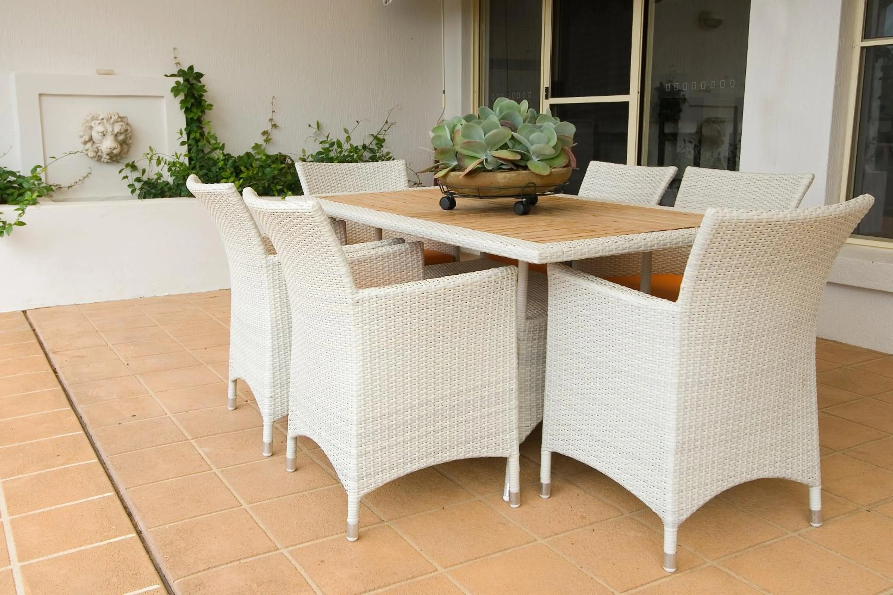 Patio in Loxley On Bellbird Hill
