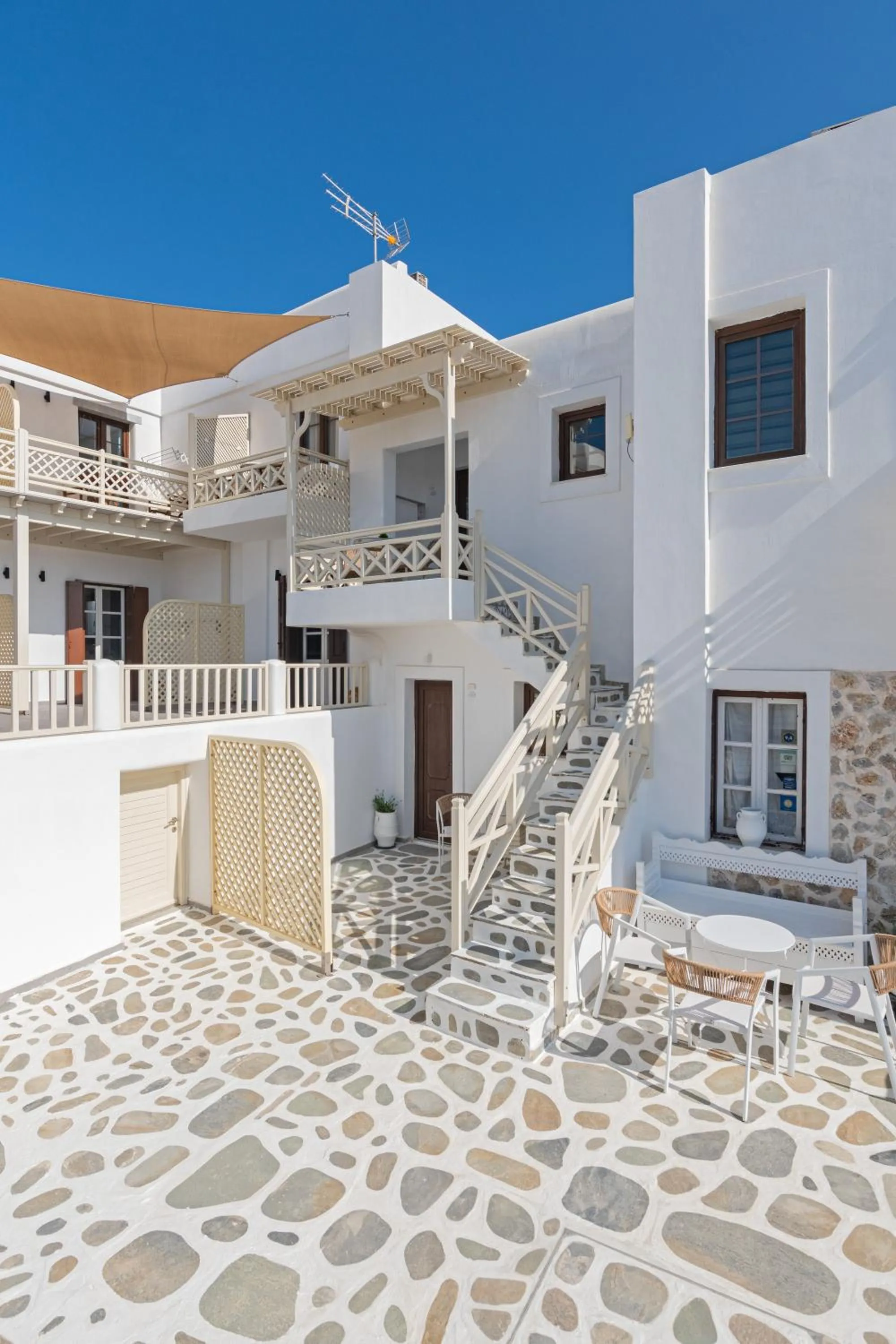 Property building in Hotel Castillio