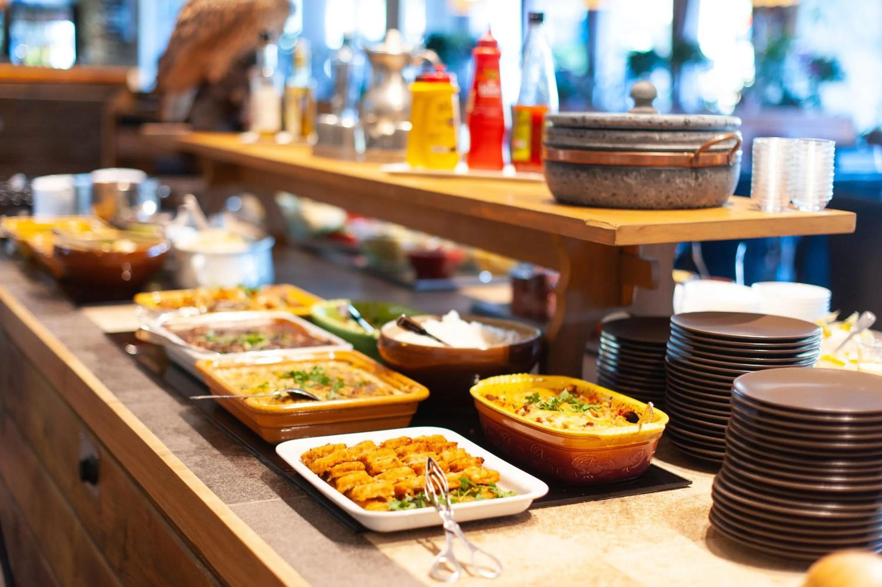 Restaurant/places to eat in Strand Fjordmotel