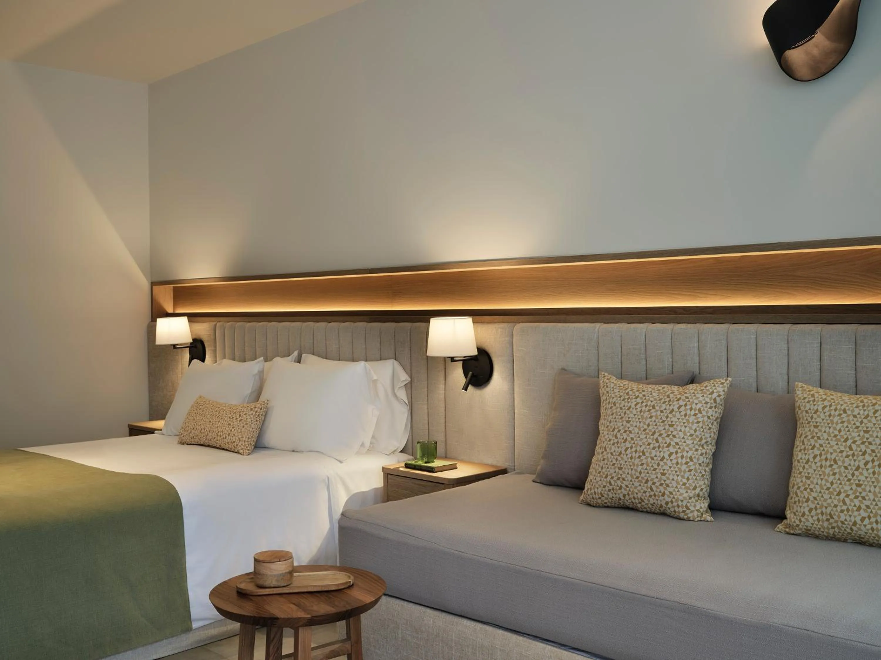 Bed in Kontokali Bay Resort & Spa