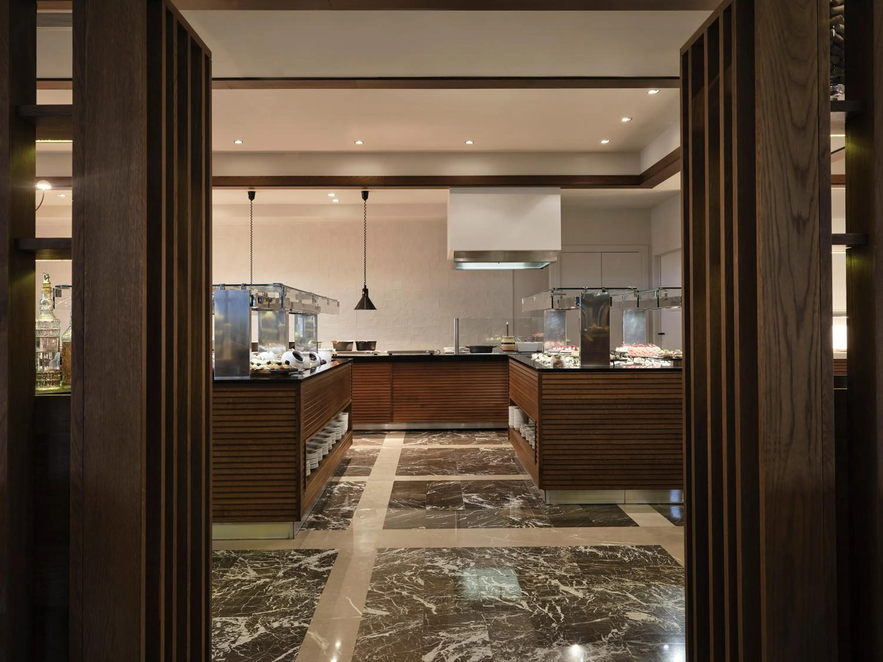 Restaurant/places to eat in Kontokali Bay Resort & Spa